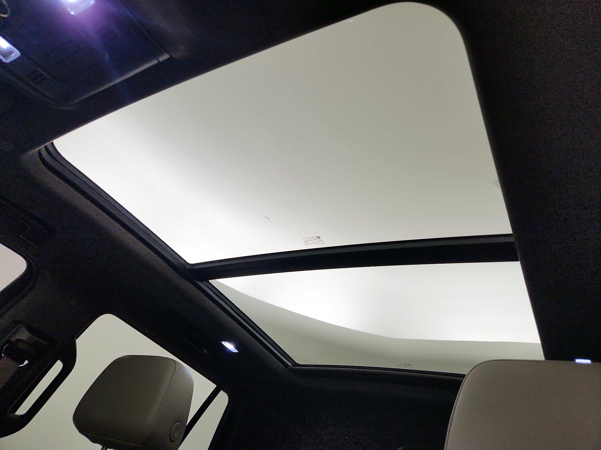 Thumbnail: 2022 Chevrolet Tahoe - 17