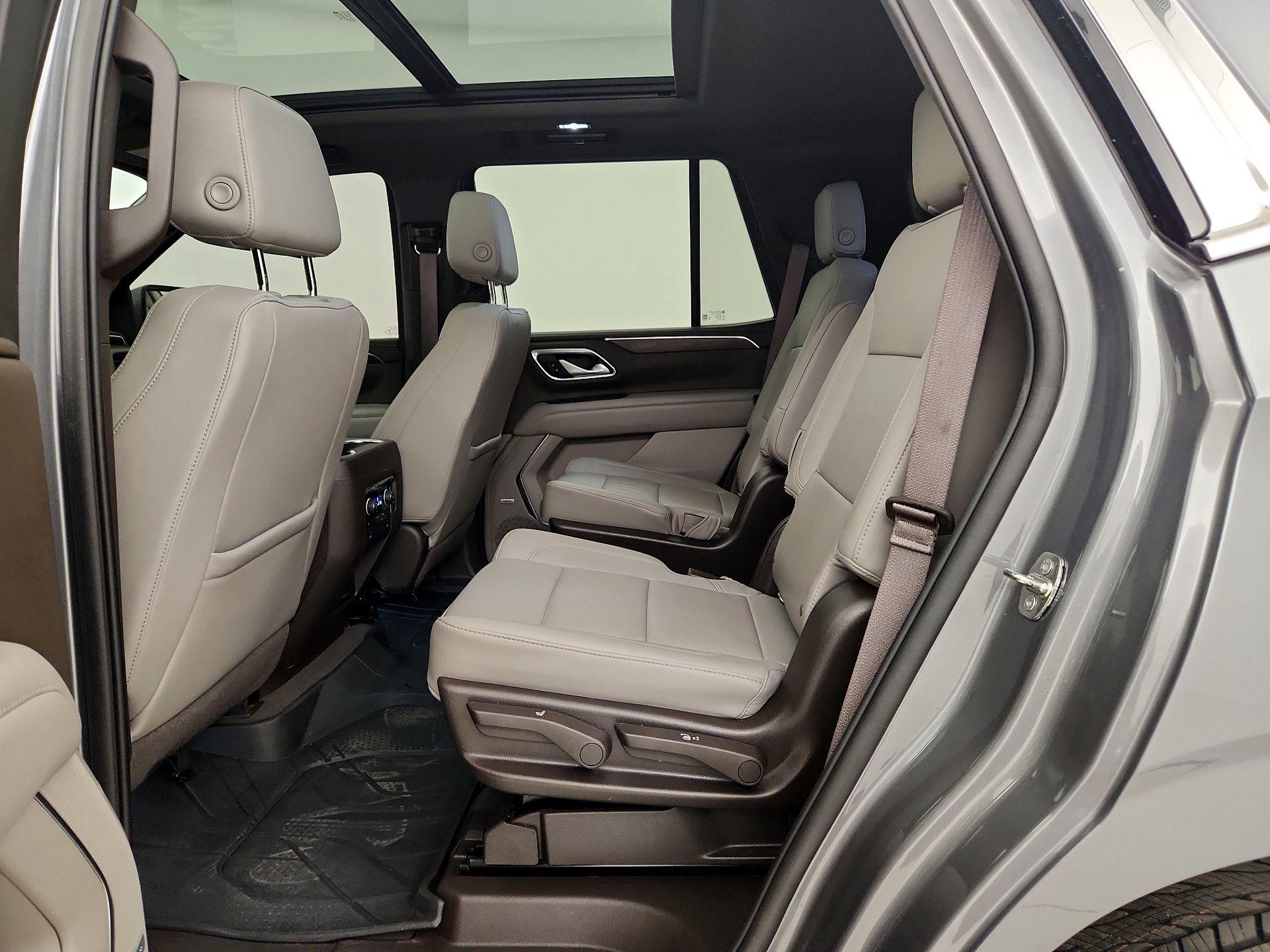 Thumbnail: 2022 Chevrolet Tahoe - 18