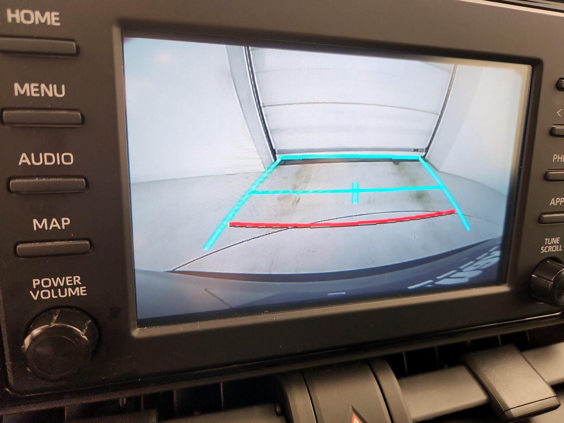 Thumbnail: 2019 Toyota RAV4 - 14