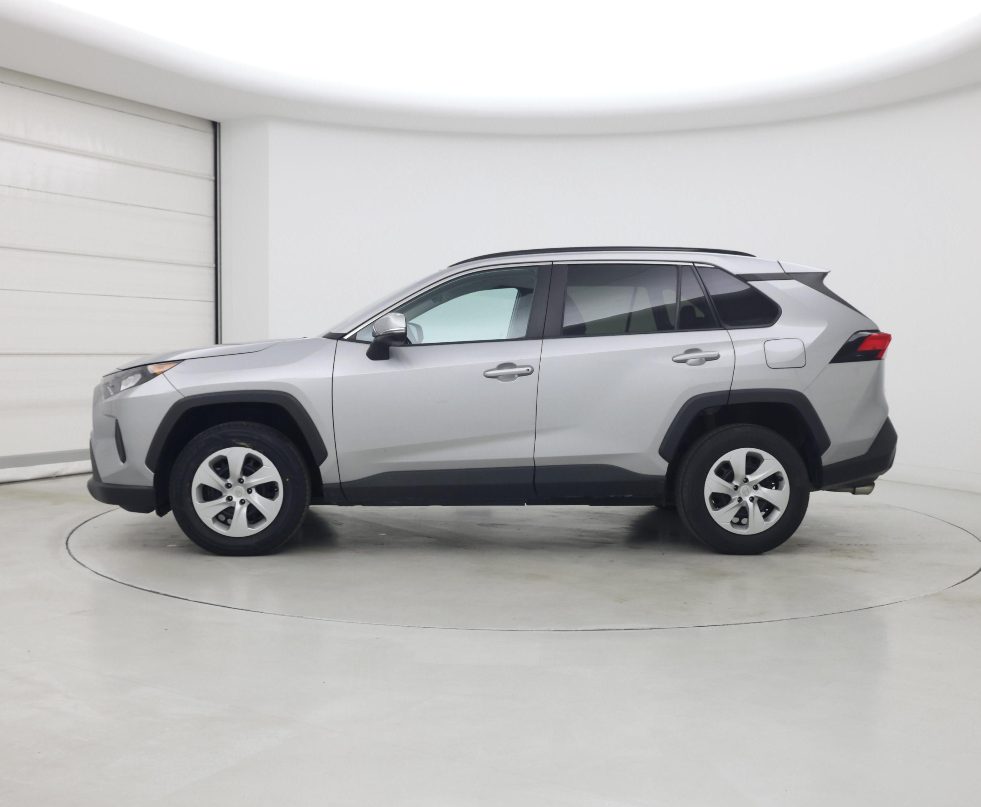 Thumbnail: 2019 Toyota RAV4 - 3