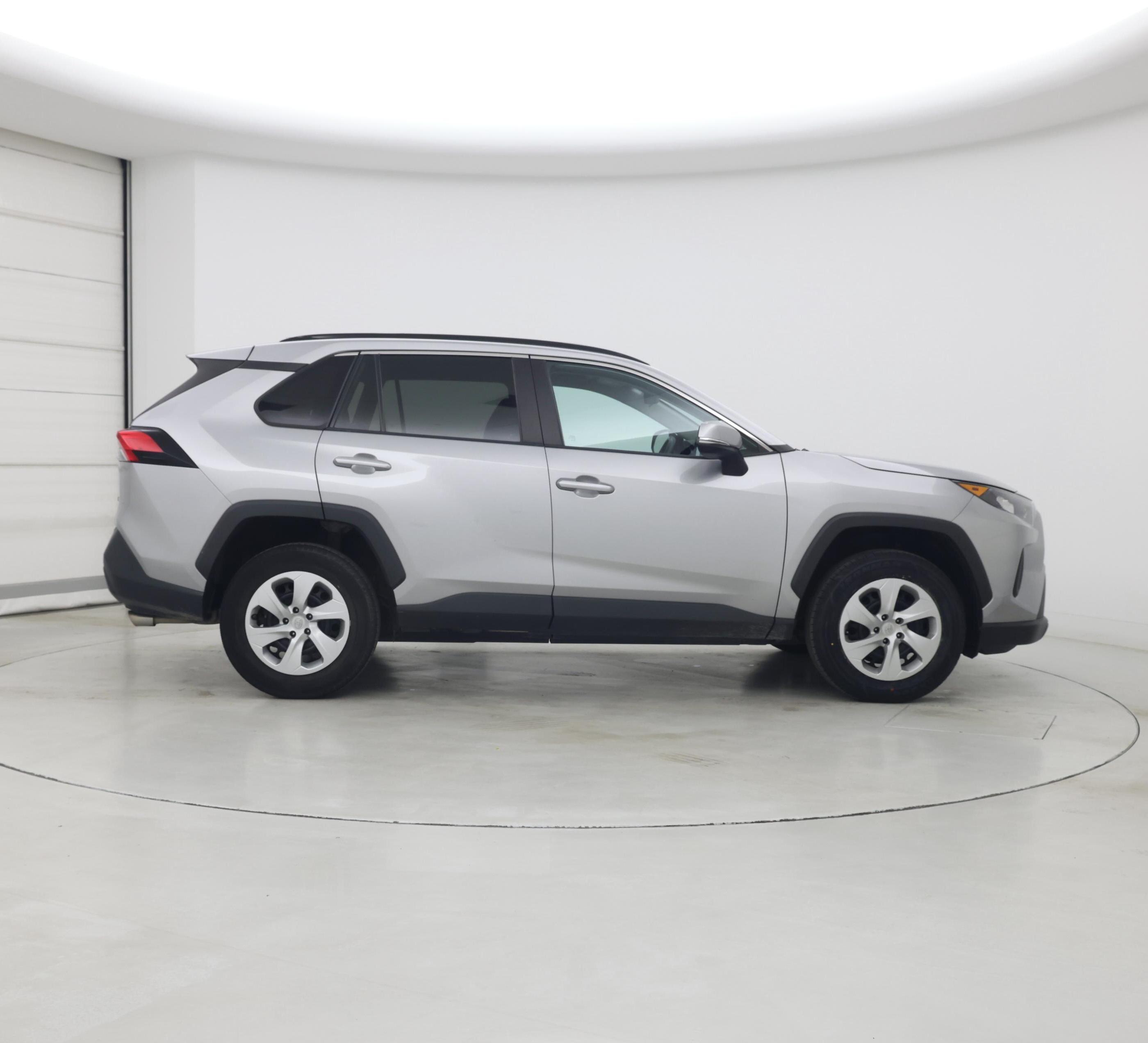 Thumbnail: 2019 Toyota RAV4 - 7