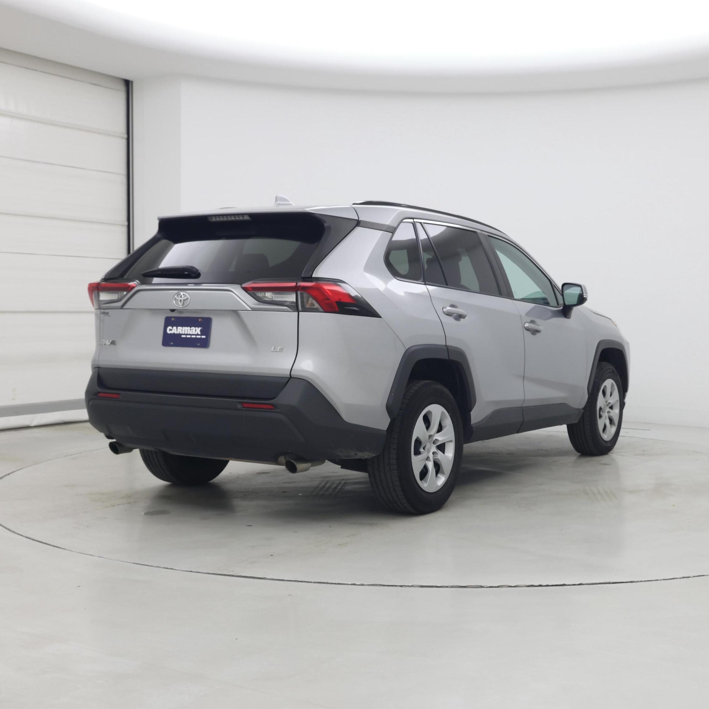 Thumbnail: 2019 Toyota RAV4 - 8