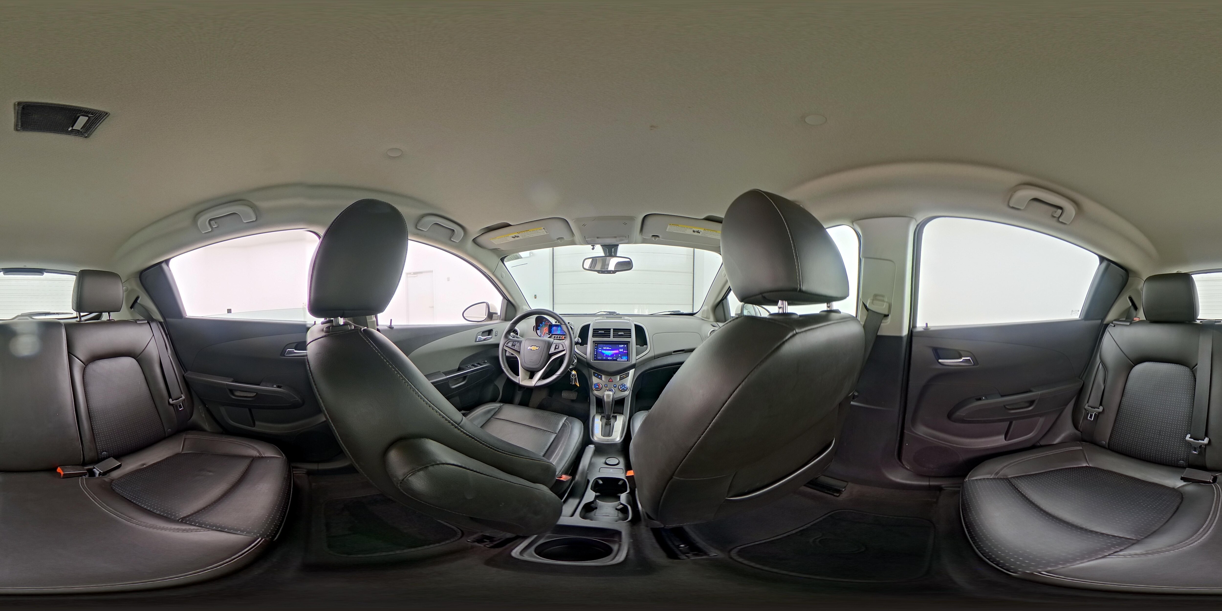2015 Chevrolet Sonic LTZ - Photo 25