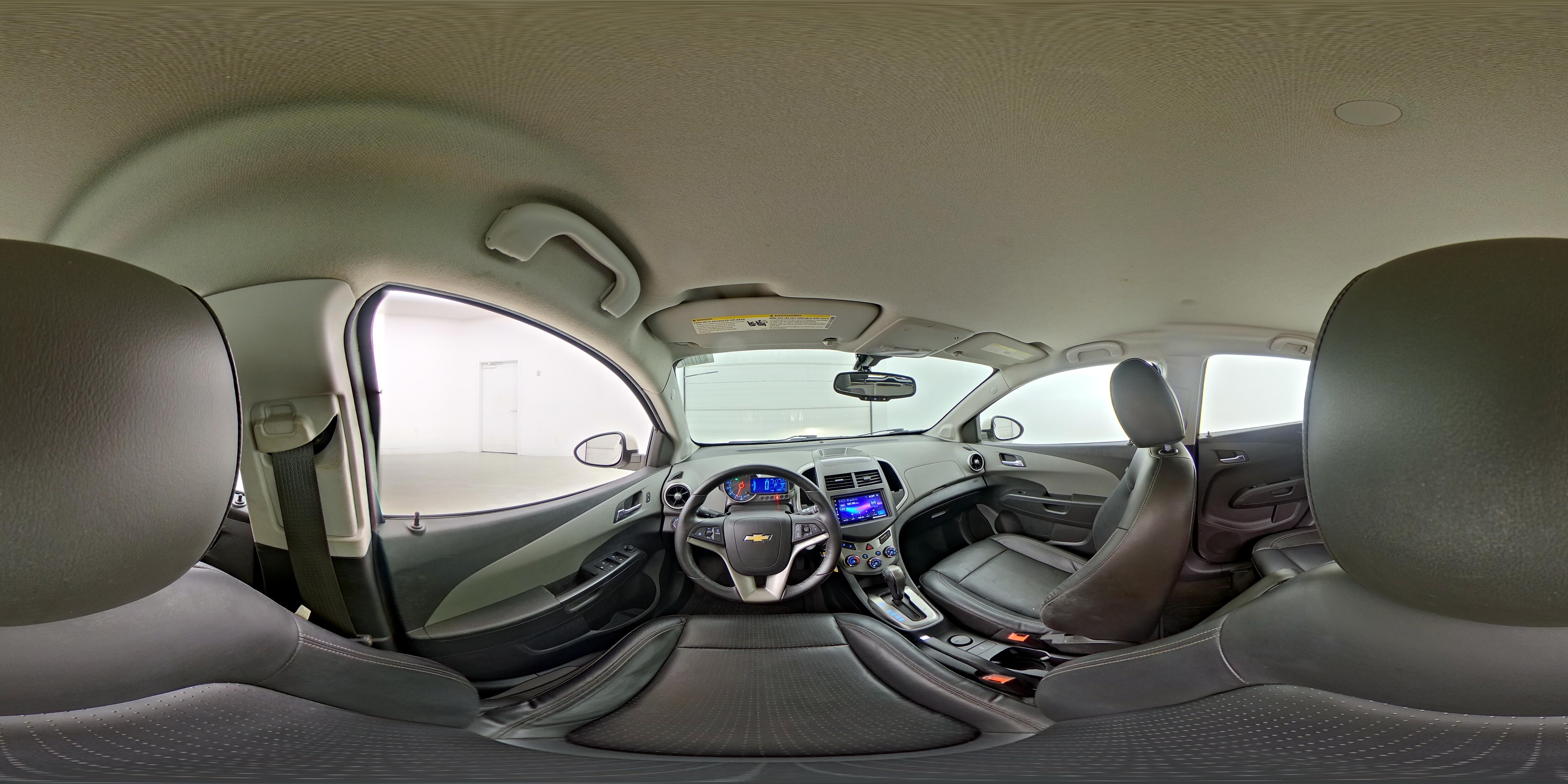 2015 Chevrolet Sonic LTZ - Photo 26