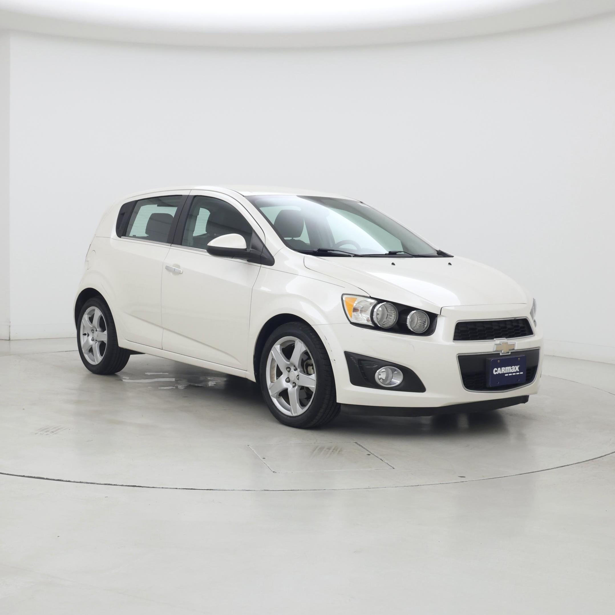 White 2015 Chevrolet Sonic Hatchback Front-Wheel Drive Automatic
