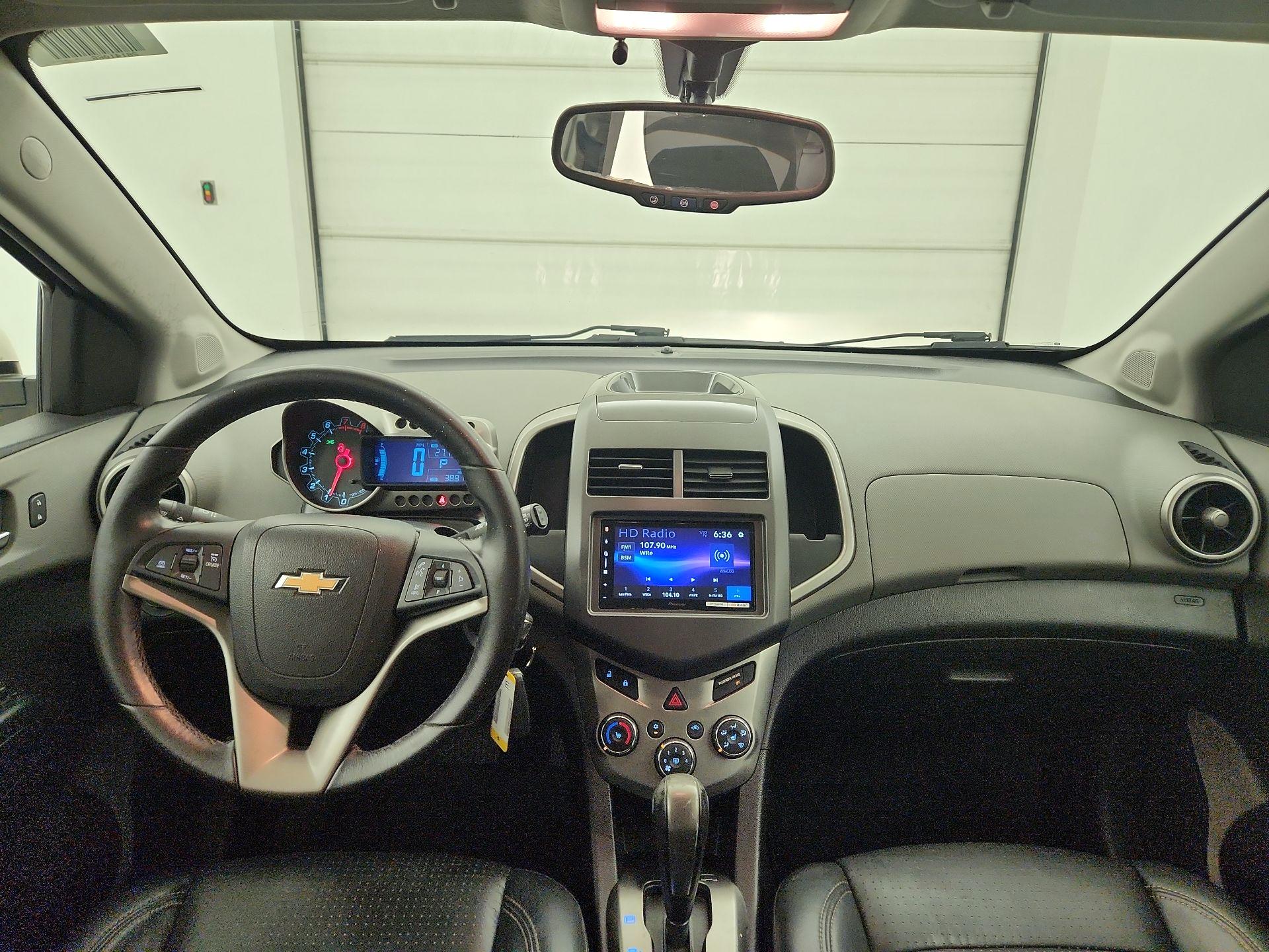 Thumbnail: 2015 Chevrolet Sonic - 9