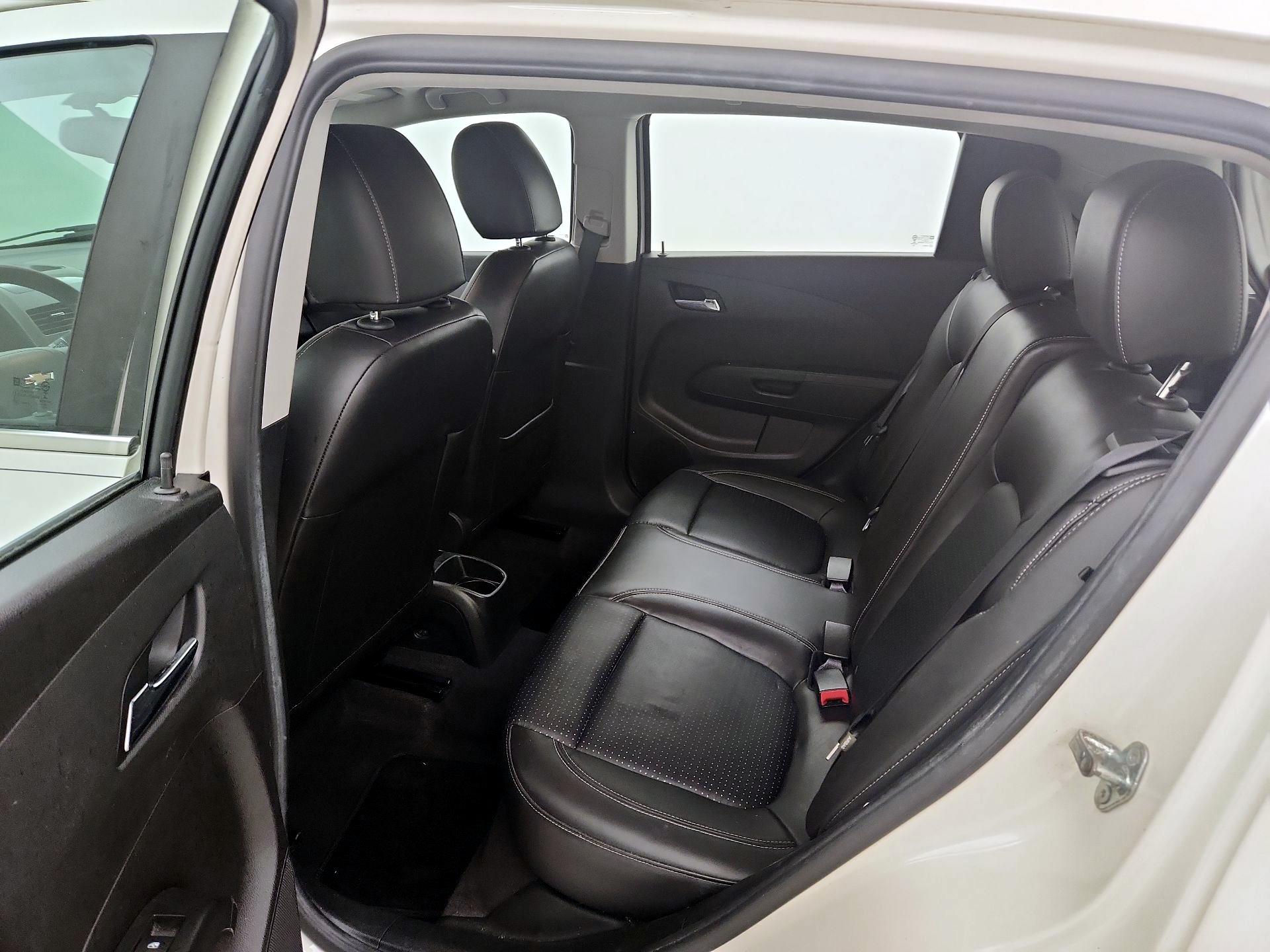 Thumbnail: 2015 Chevrolet Sonic - 19