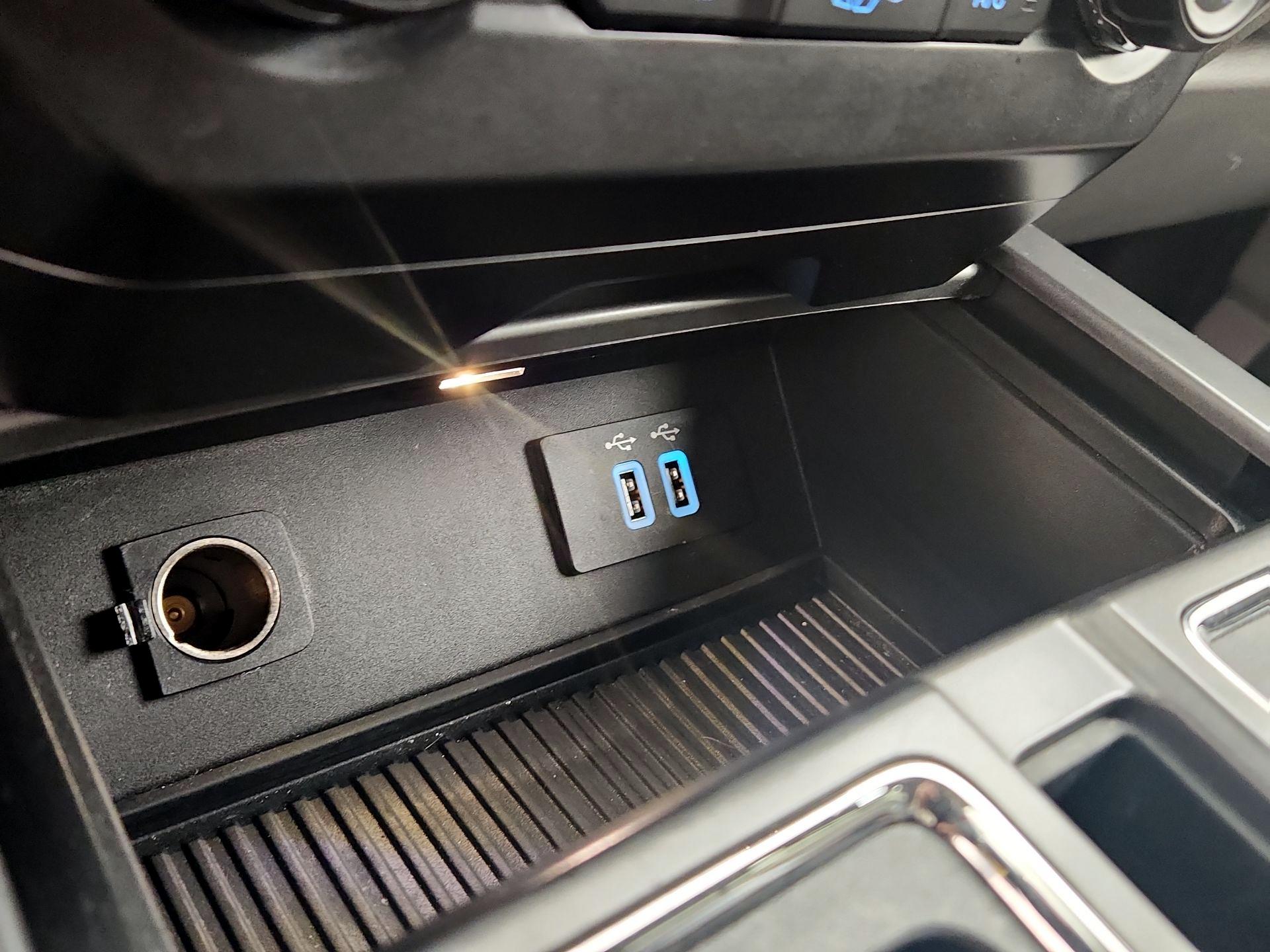 Thumbnail: 2016 Ford F-150 - 19