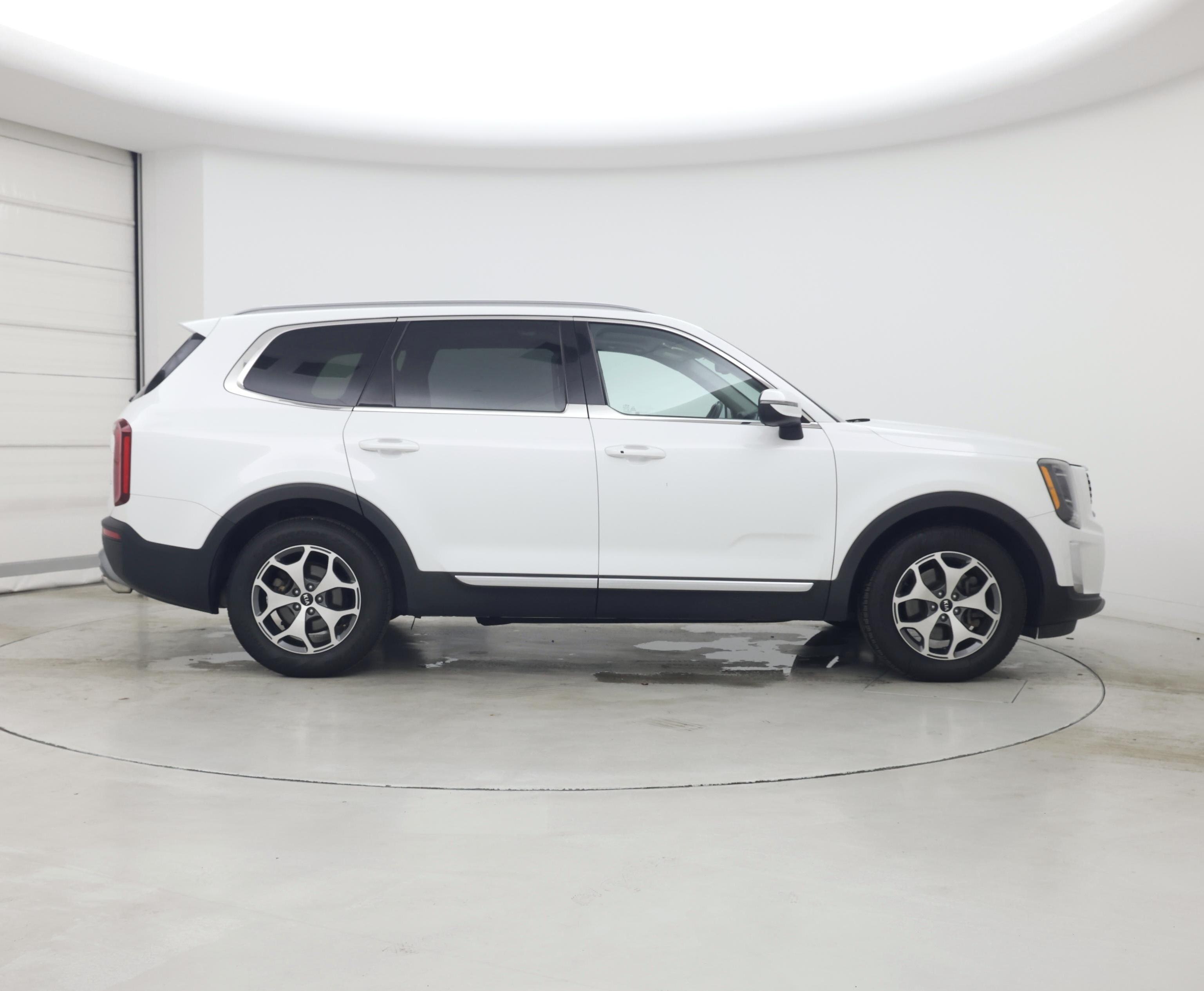 Thumbnail: 2020 Kia Telluride - 7