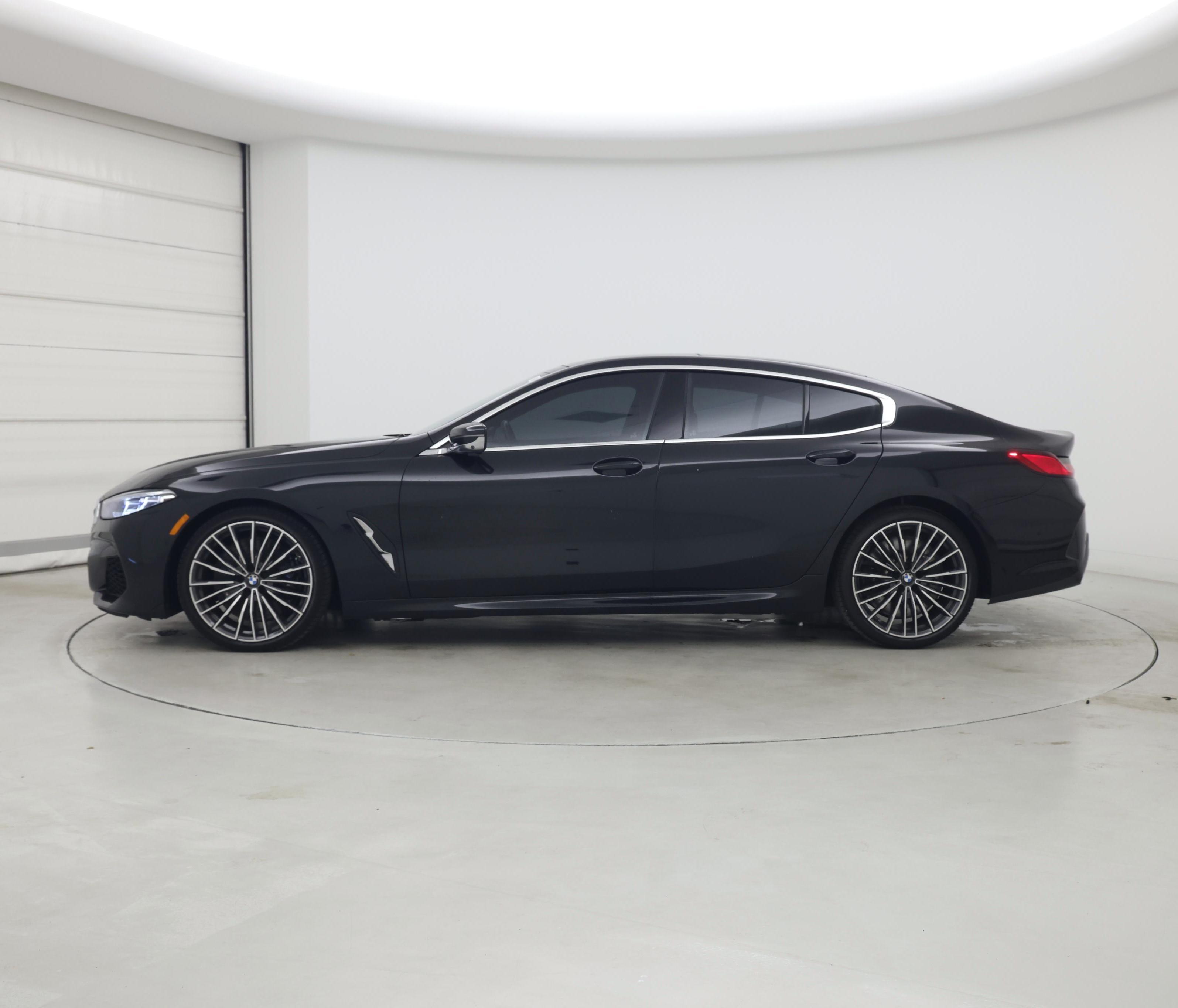 Thumbnail: 2022 BMW 8 Series - 3