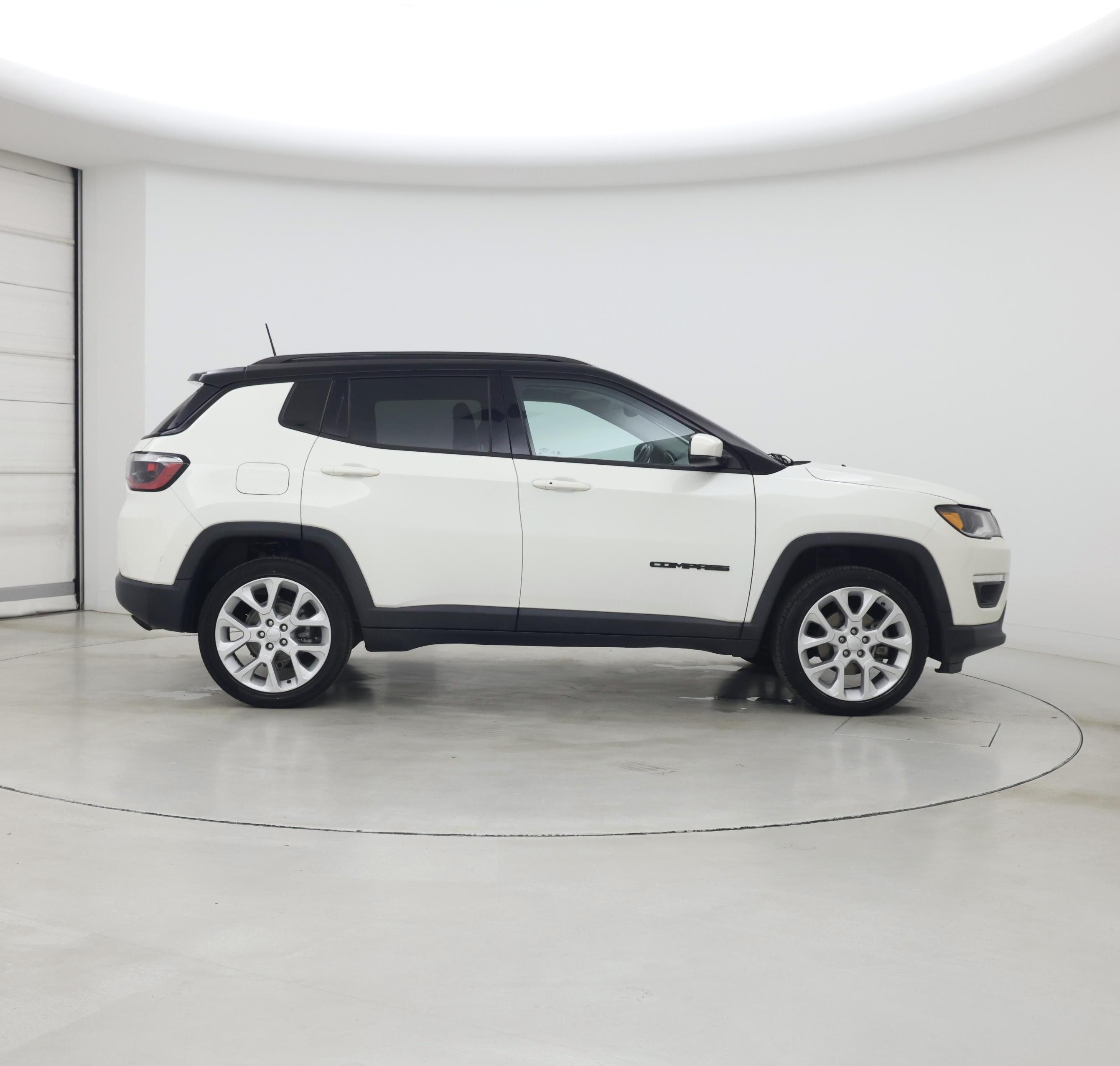 Thumbnail: 2019 Jeep Compass - 7