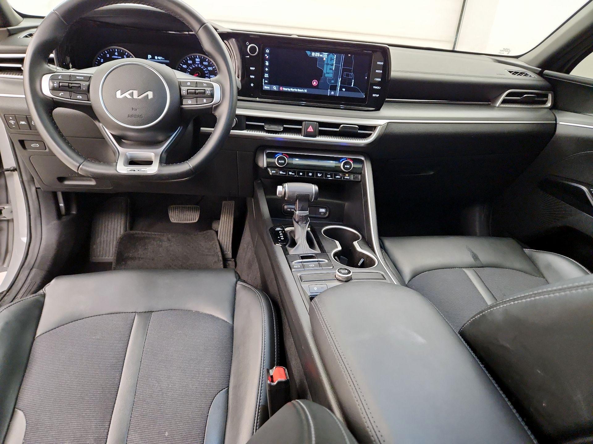 Thumbnail: 2023 Kia K5 - 9