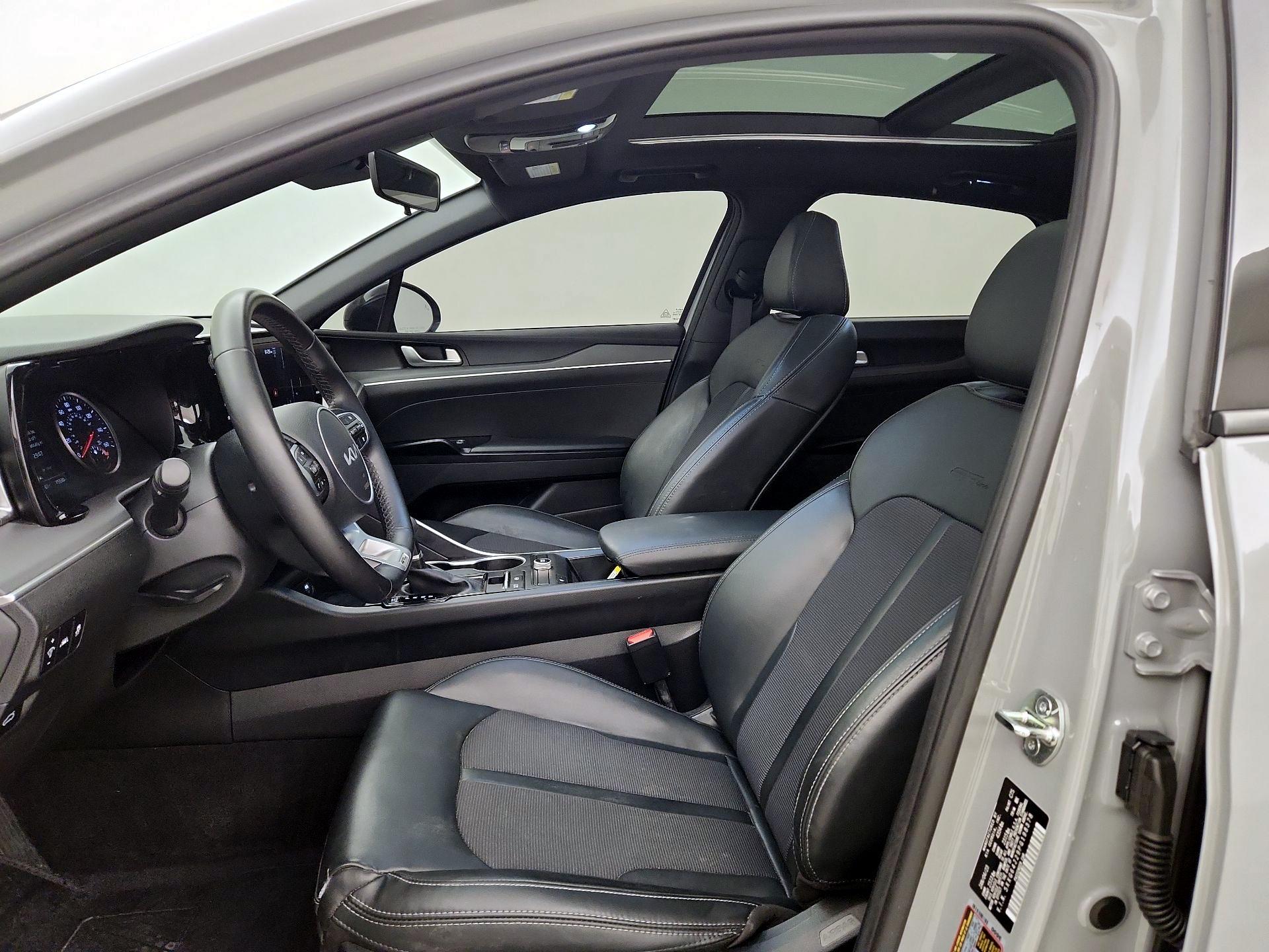 Thumbnail: 2023 Kia K5 - 11