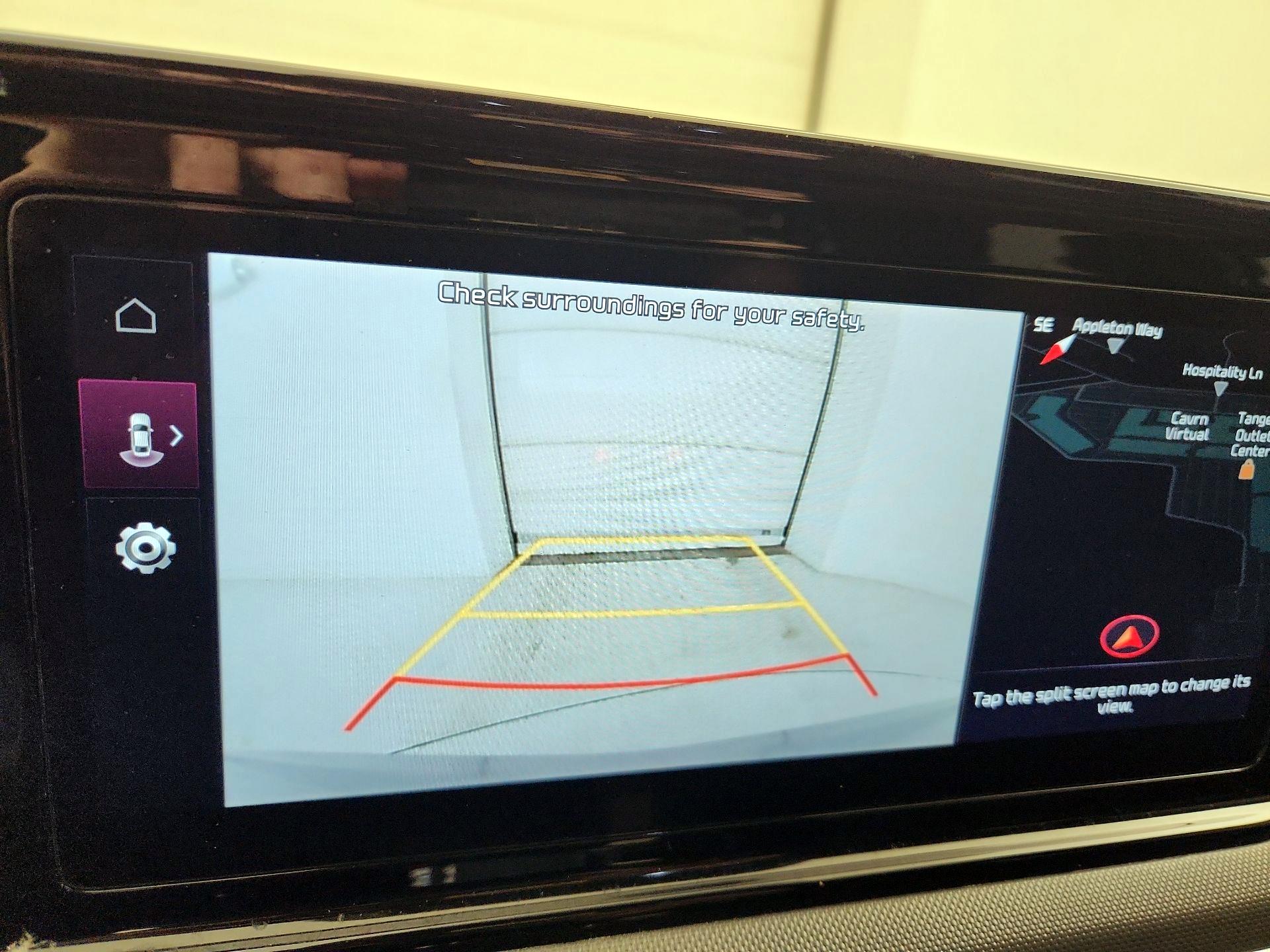 Thumbnail: 2023 Kia K5 - 15