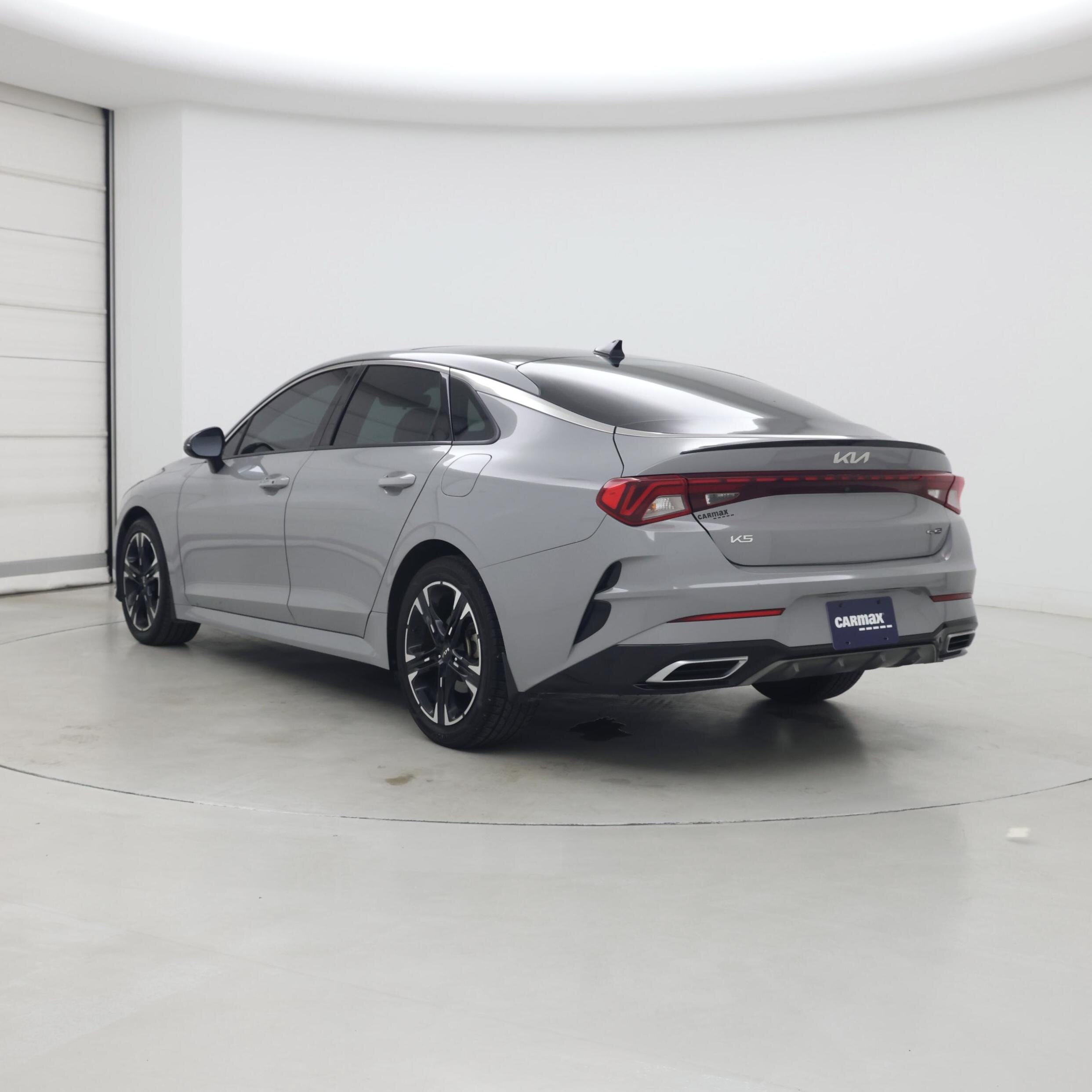 Thumbnail: 2023 Kia K5 - 2