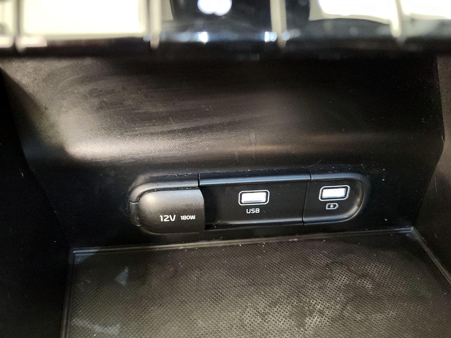 Thumbnail: 2023 Kia K5 - 19