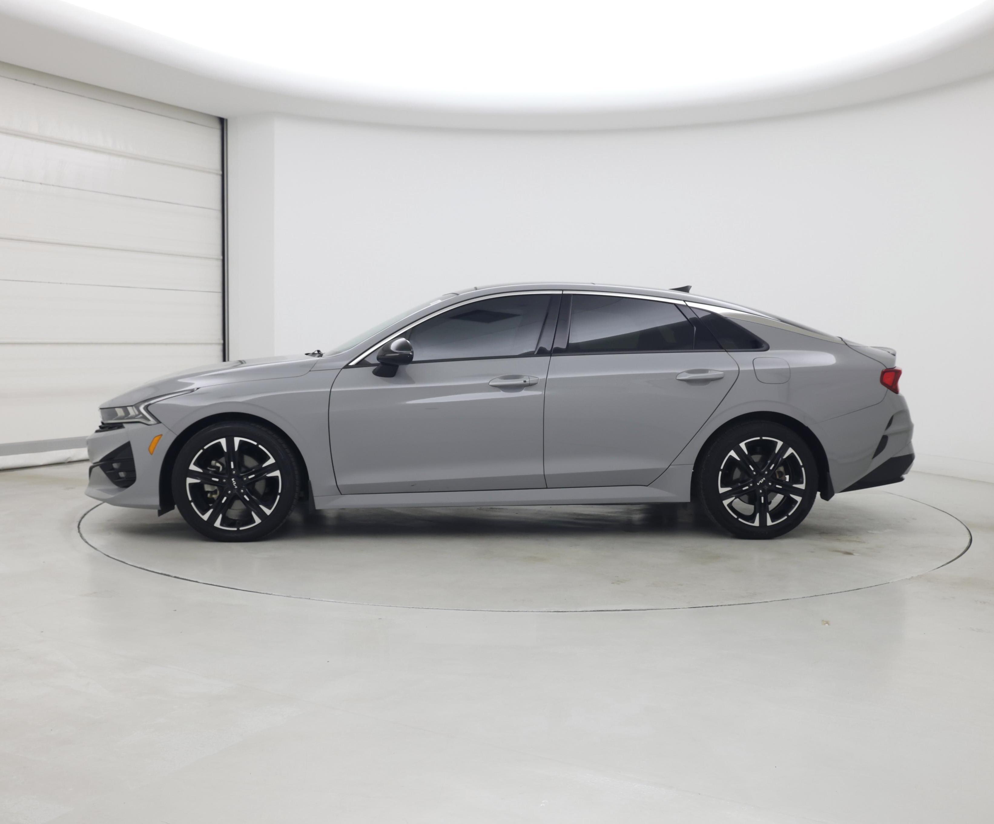 Thumbnail: 2023 Kia K5 - 3