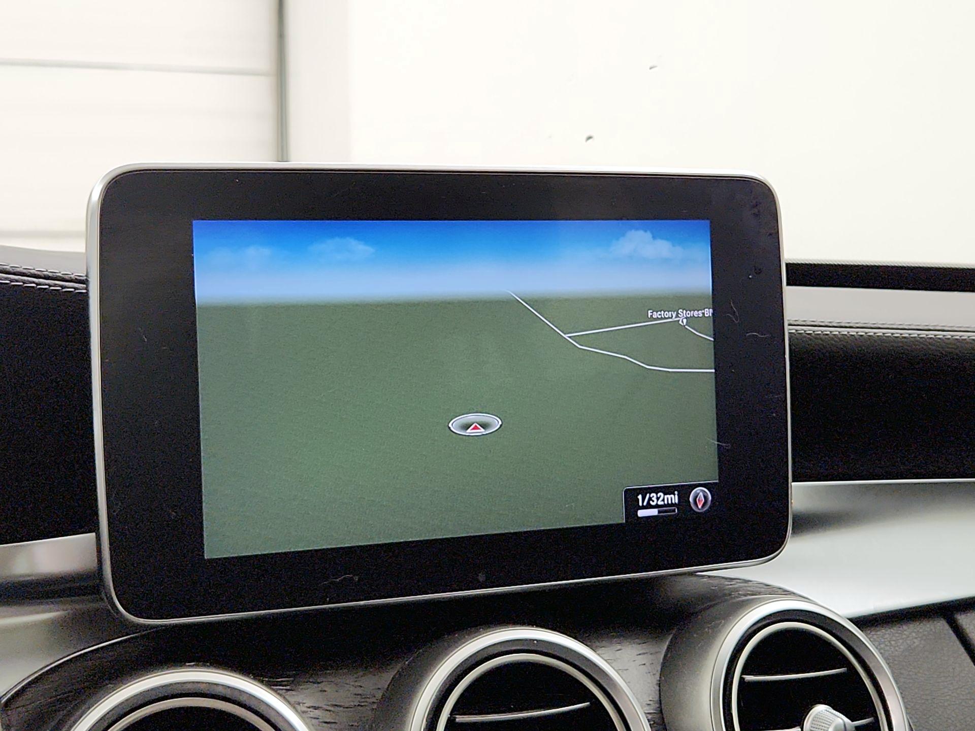 Thumbnail: 2016 Mercedes-Benz C-Class - 14