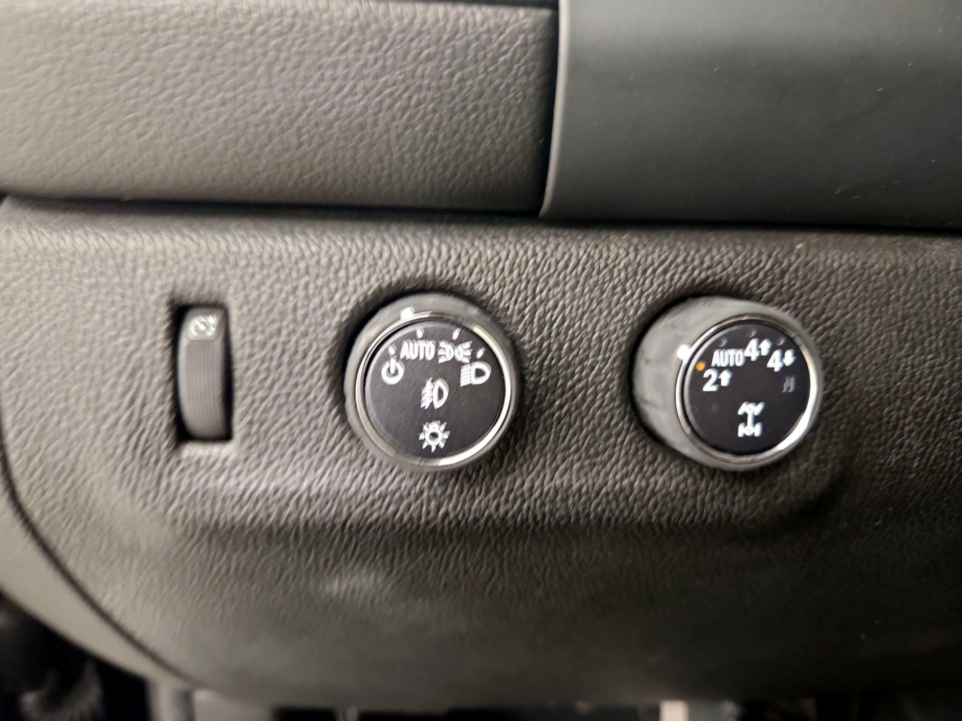 Thumbnail: 2019 GMC Canyon - 13