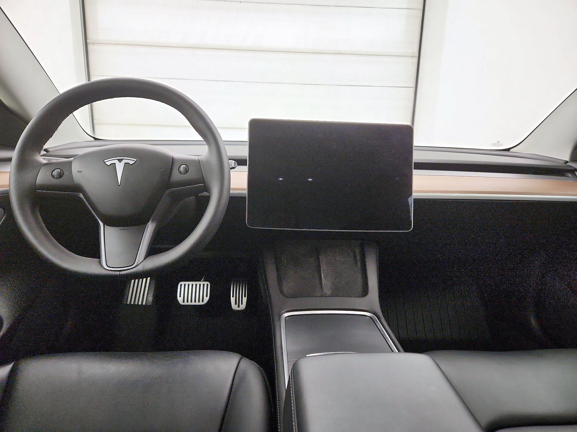 Thumbnail: 2023 Tesla Model 3 - 9