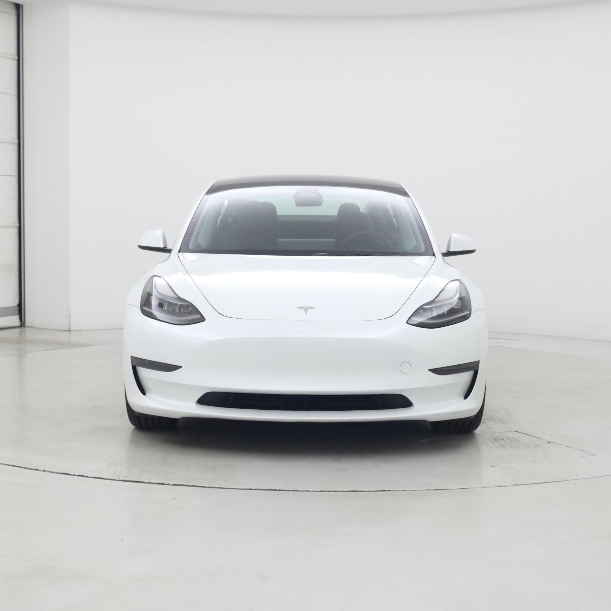 Thumbnail: 2023 Tesla Model 3 - 5