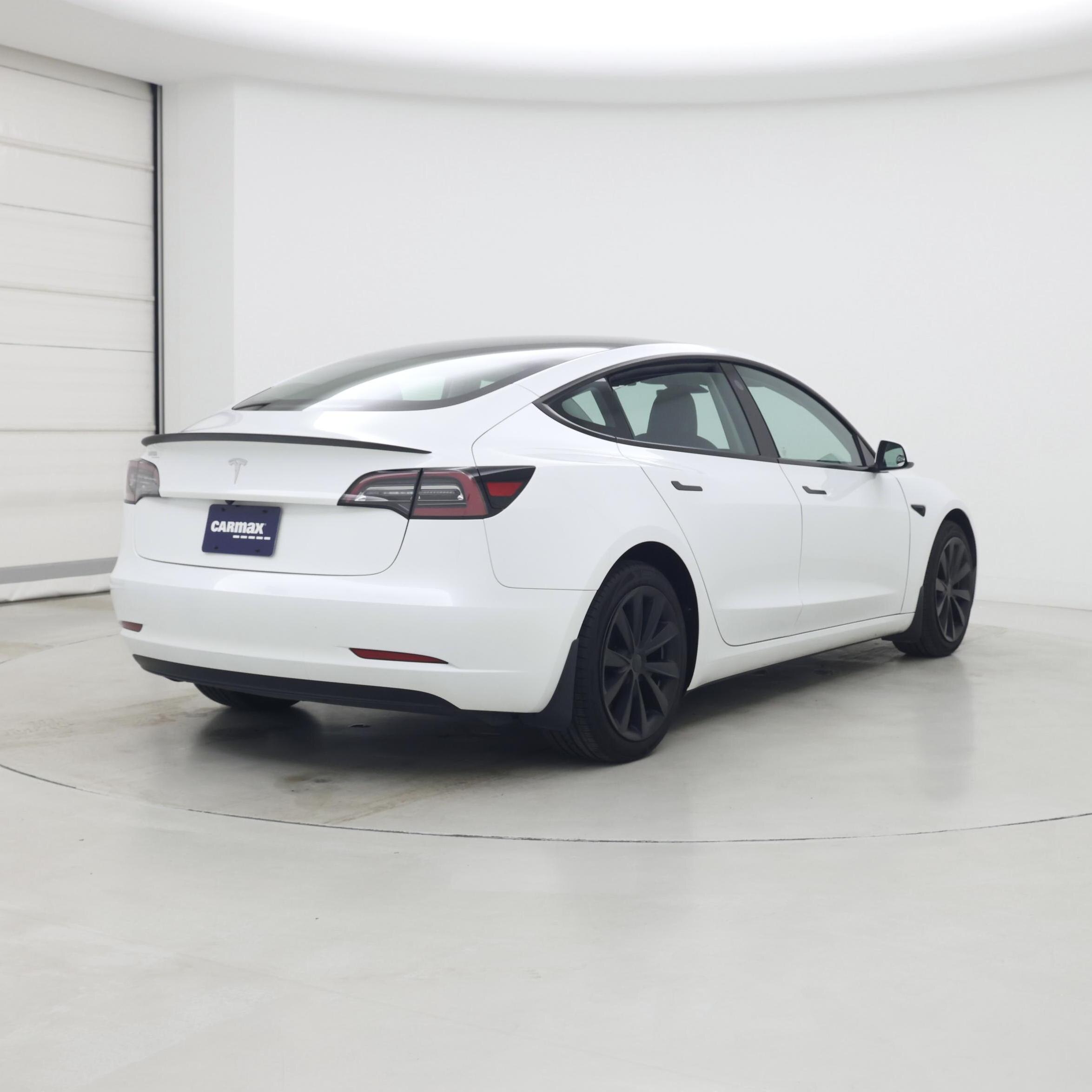 Thumbnail: 2023 Tesla Model 3 - 8