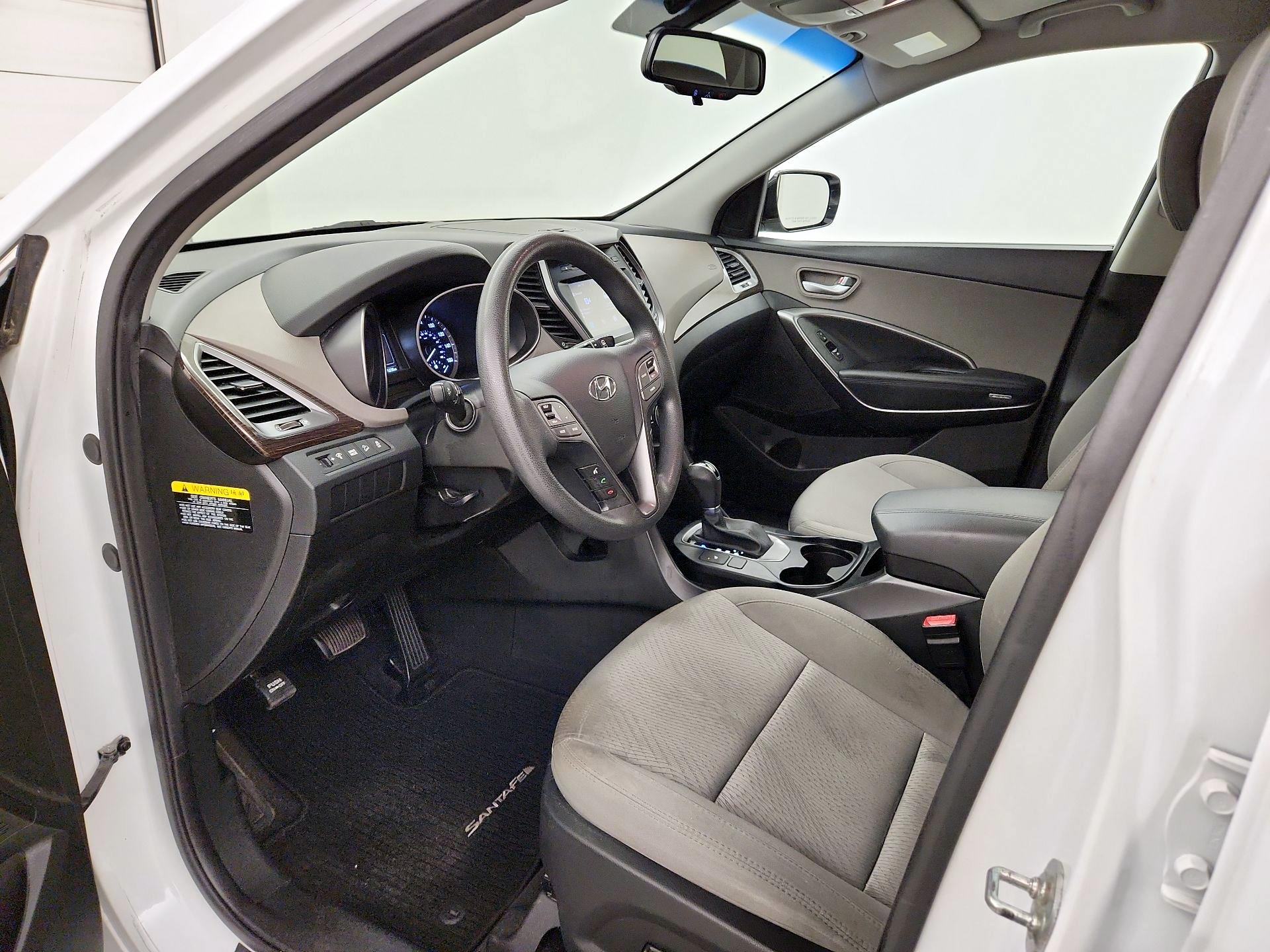 Thumbnail: 2018 Hyundai Santa Fe - 11