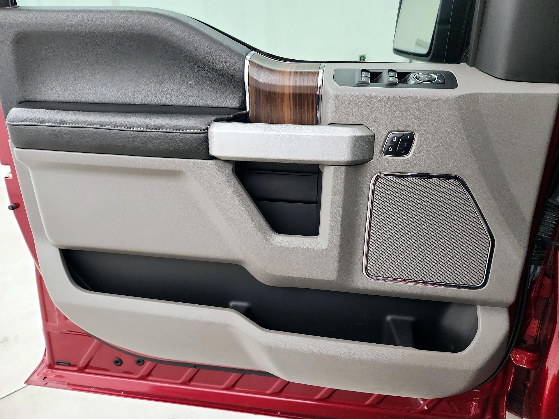 Thumbnail: 2016 Ford F-150 - 12