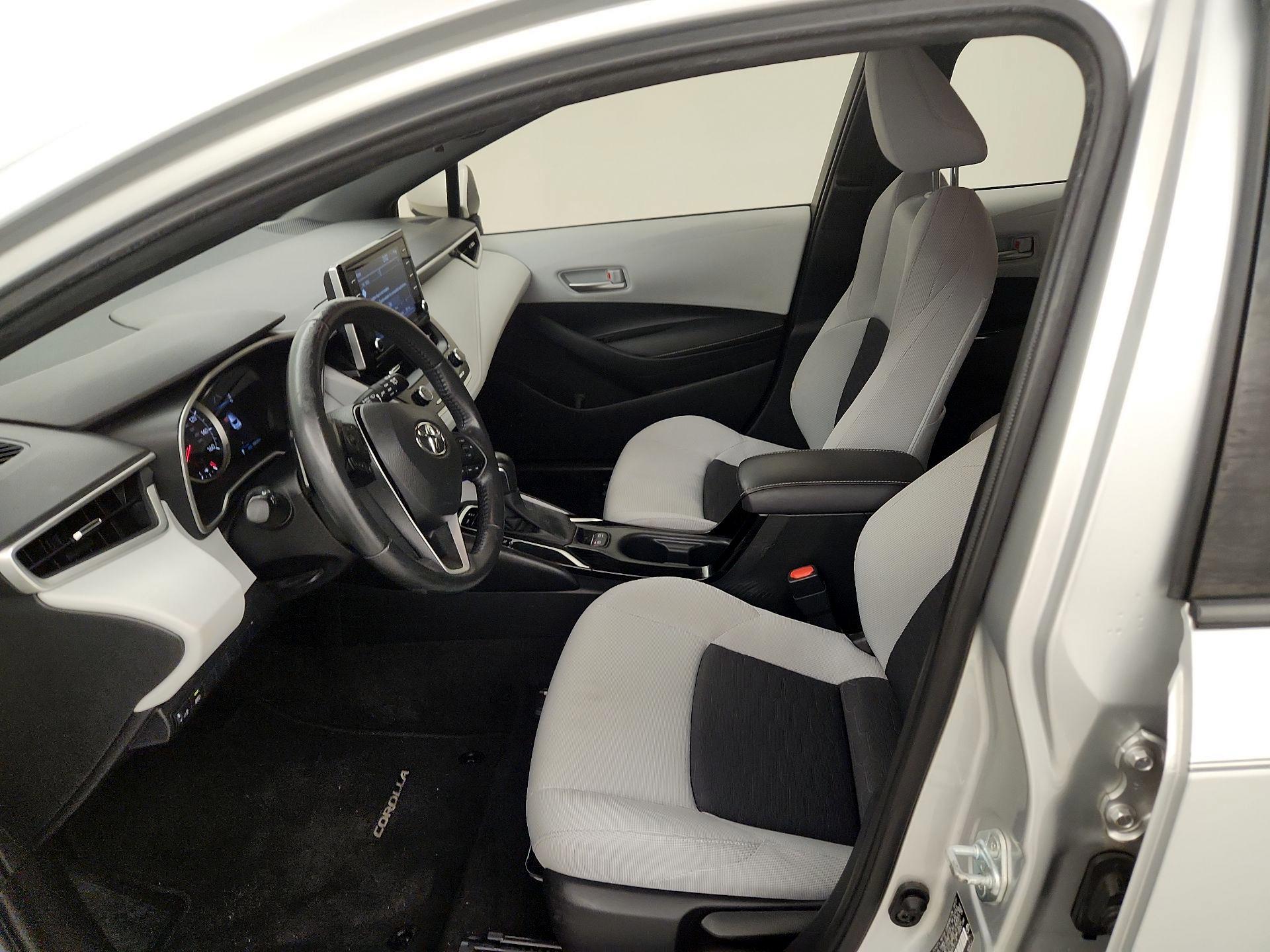 Thumbnail: 2021 Toyota Corolla - 11