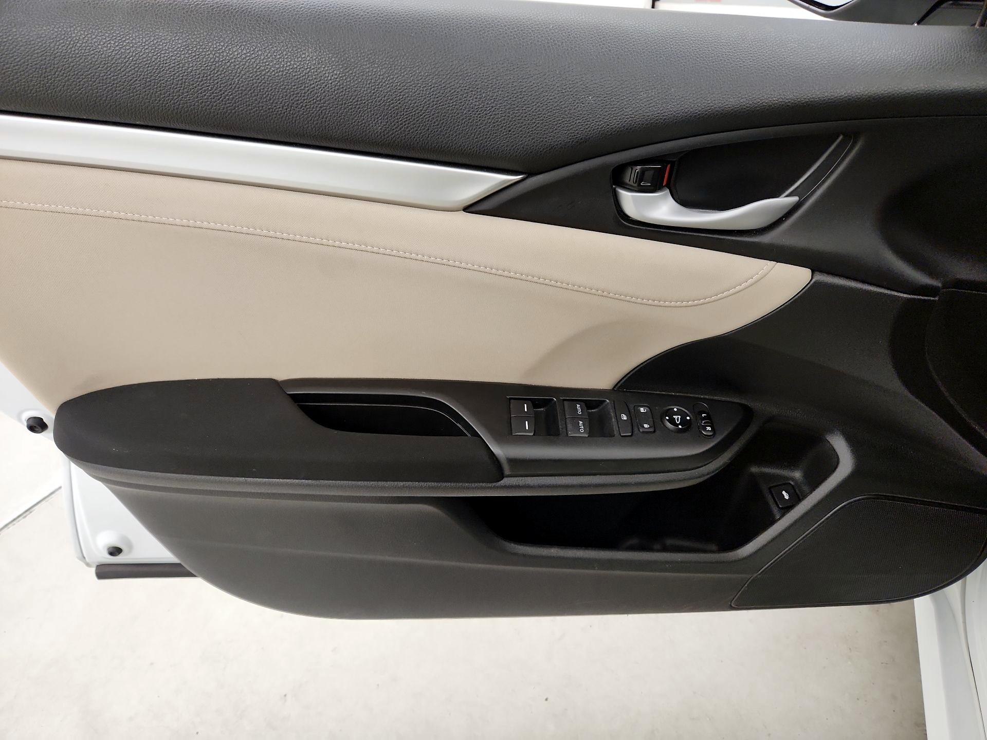 Thumbnail: 2020 Honda Civic - 12