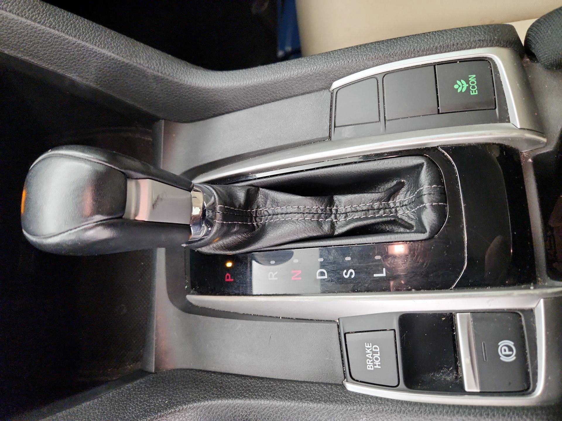 Thumbnail: 2020 Honda Civic - 17