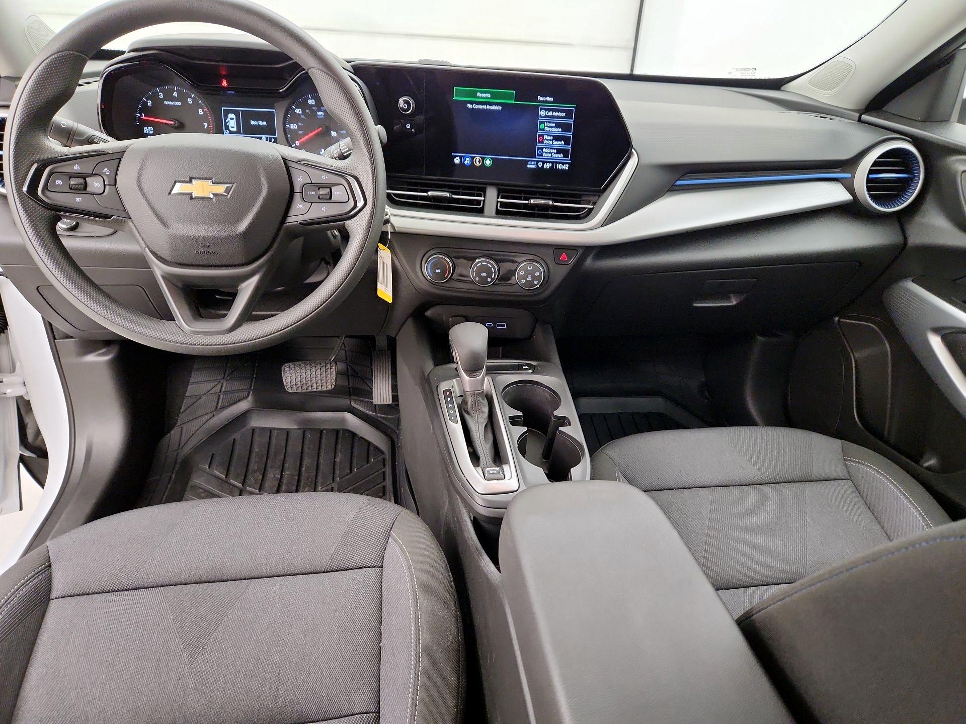 Thumbnail: 2025 Chevrolet Trax - 9