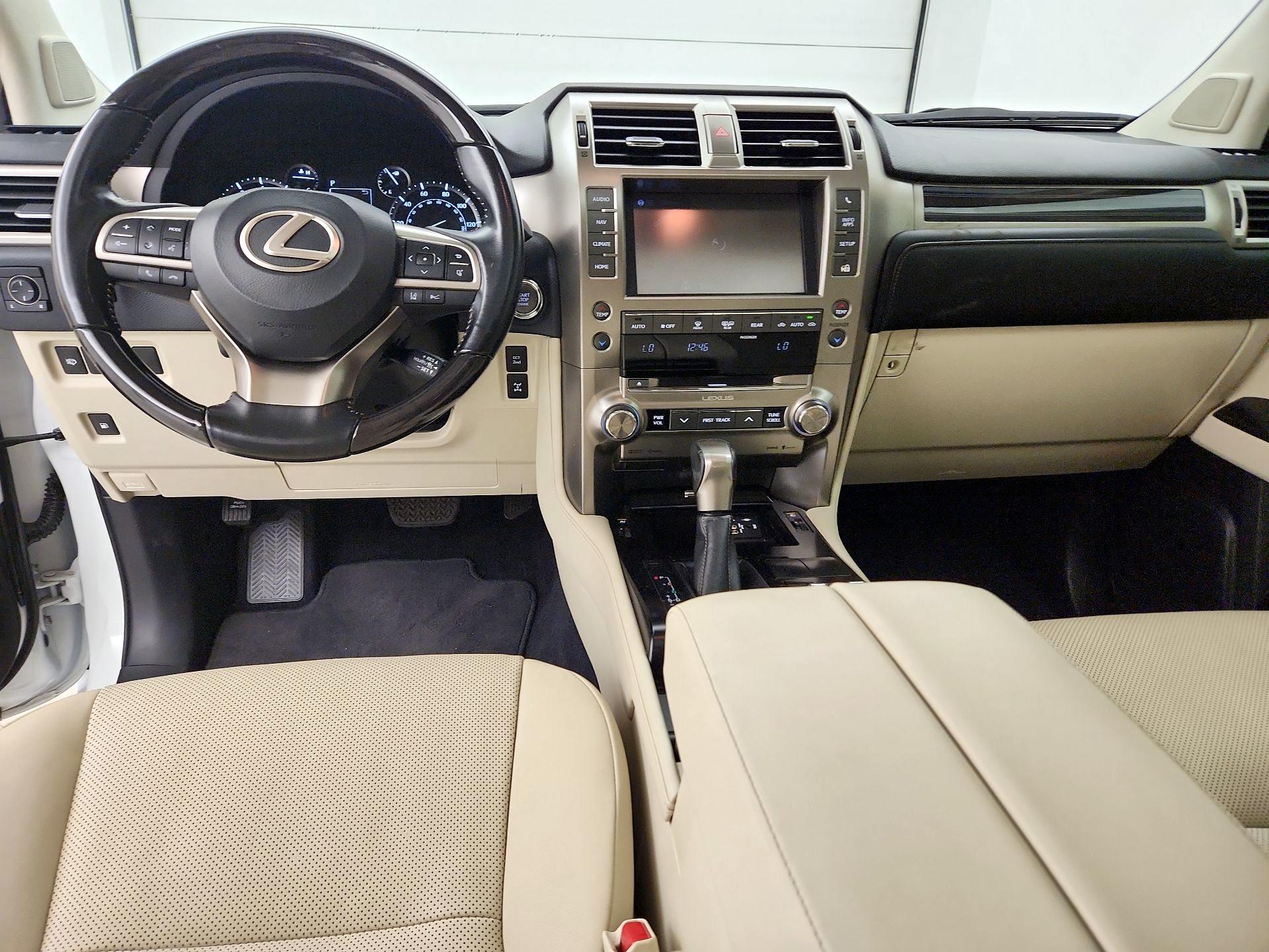 Thumbnail: 2020 Lexus GX - 9