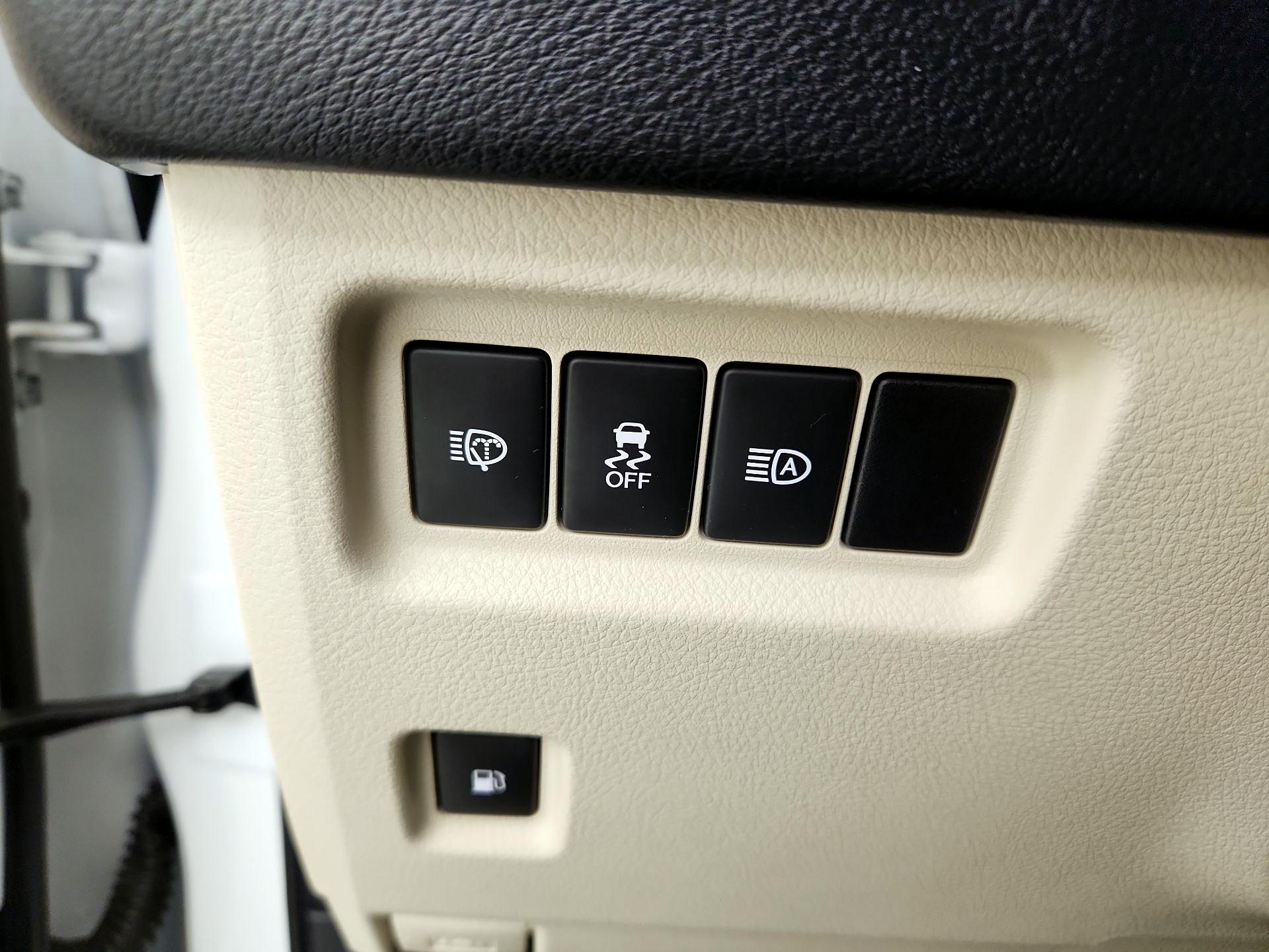 Thumbnail: 2020 Lexus GX - 13