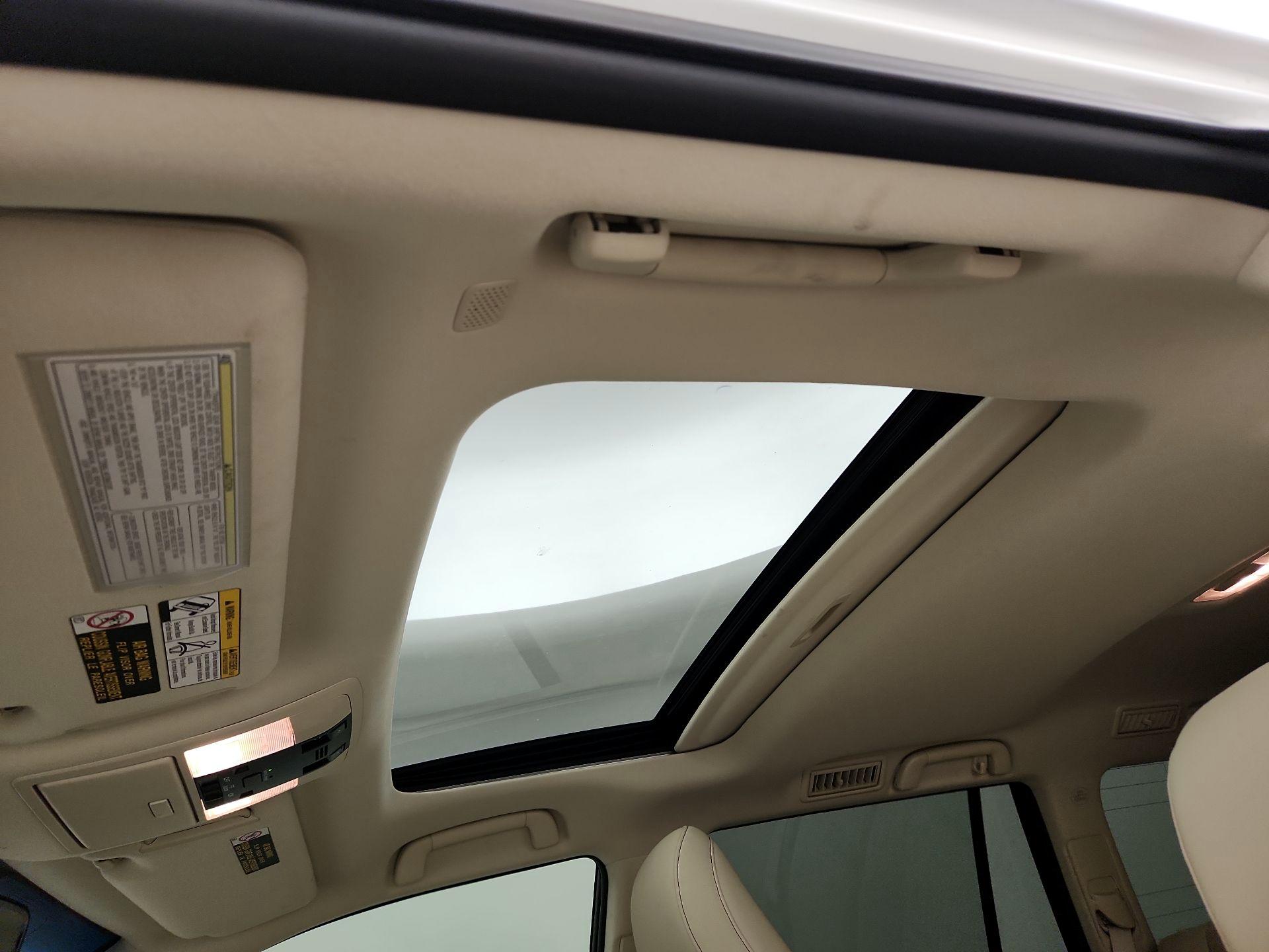 Thumbnail: 2020 Lexus GX - 20