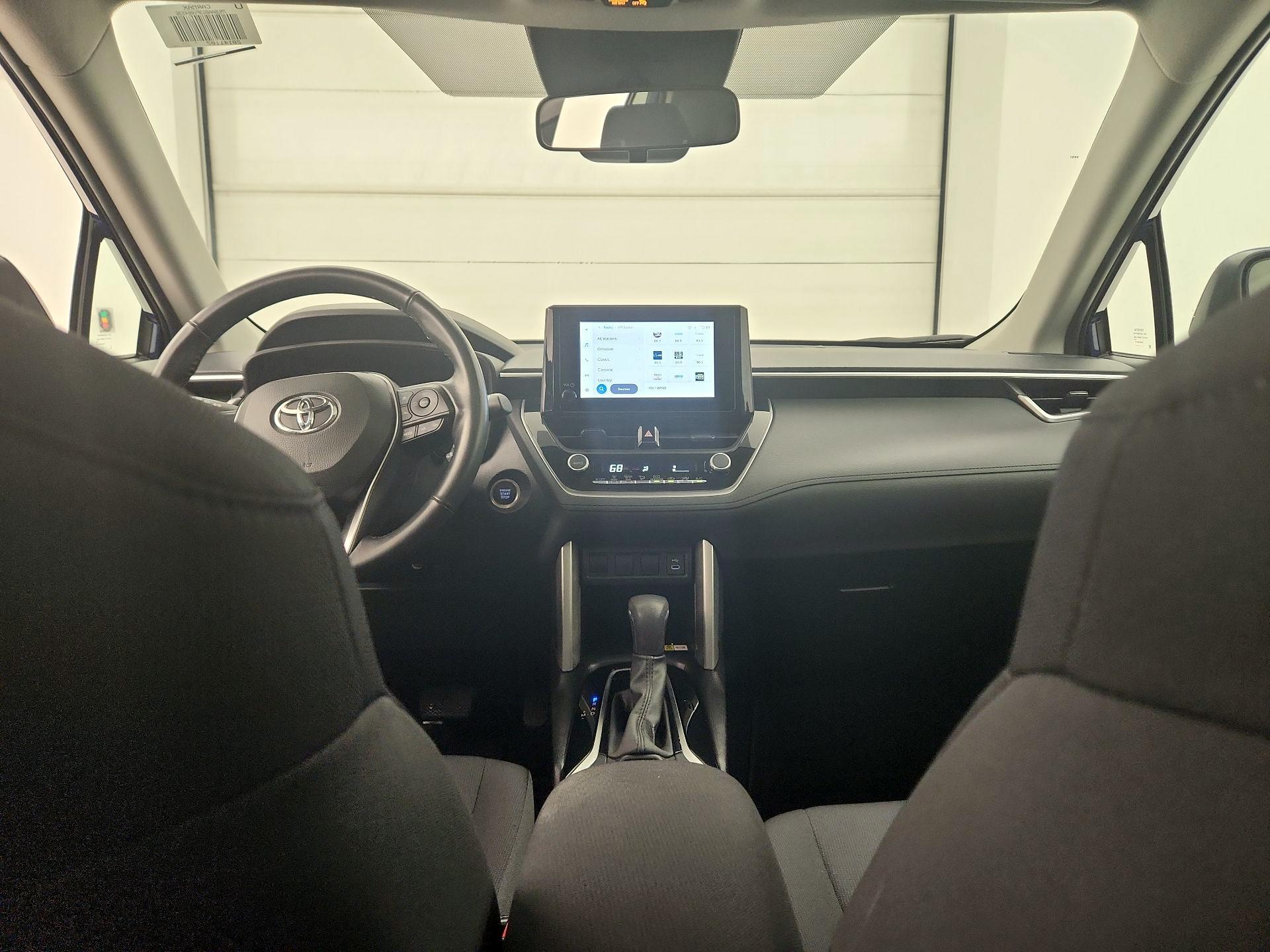 Thumbnail: 2023 Toyota Corolla Cross - 9