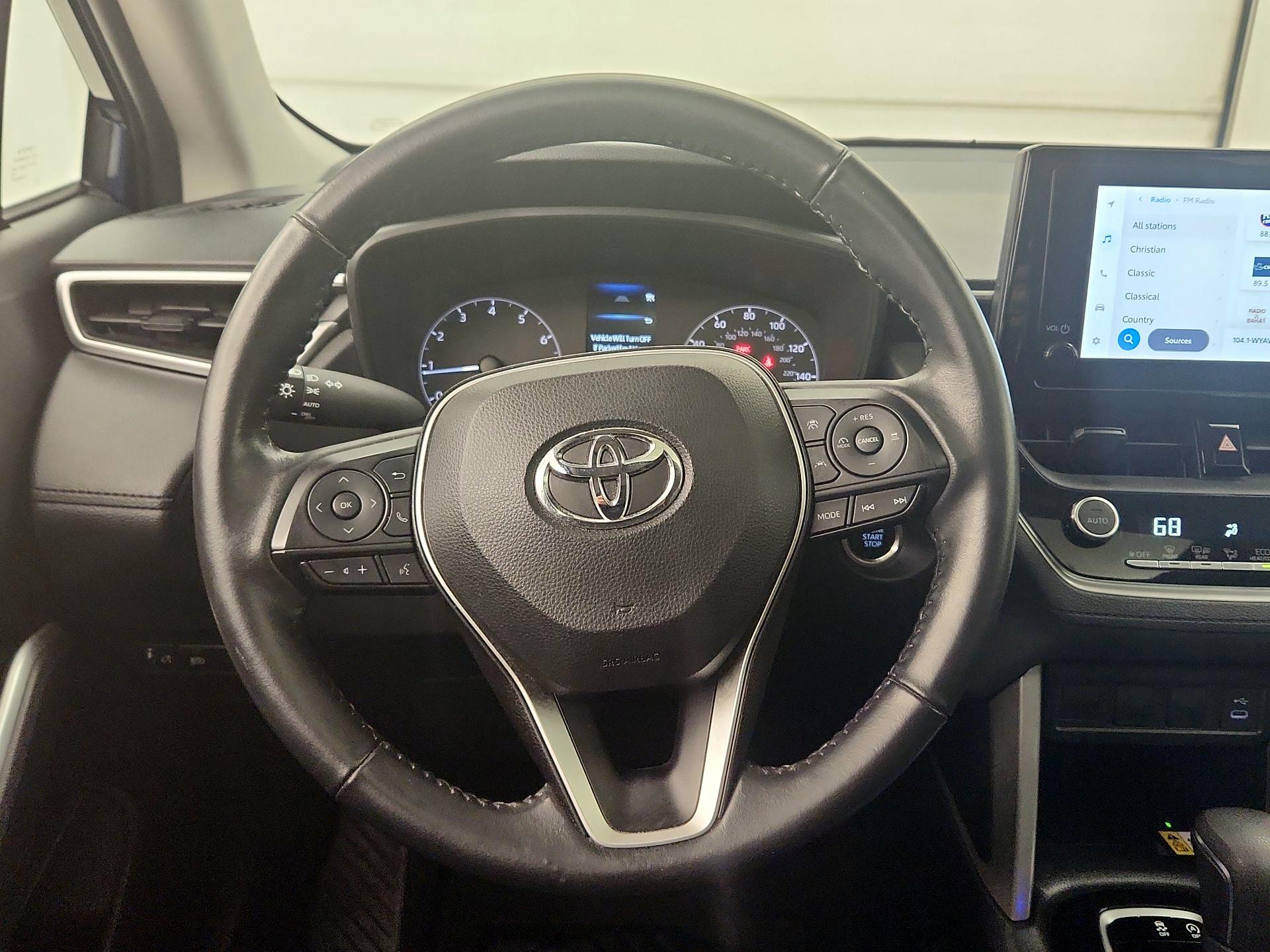 Thumbnail: 2023 Toyota Corolla Cross - 10