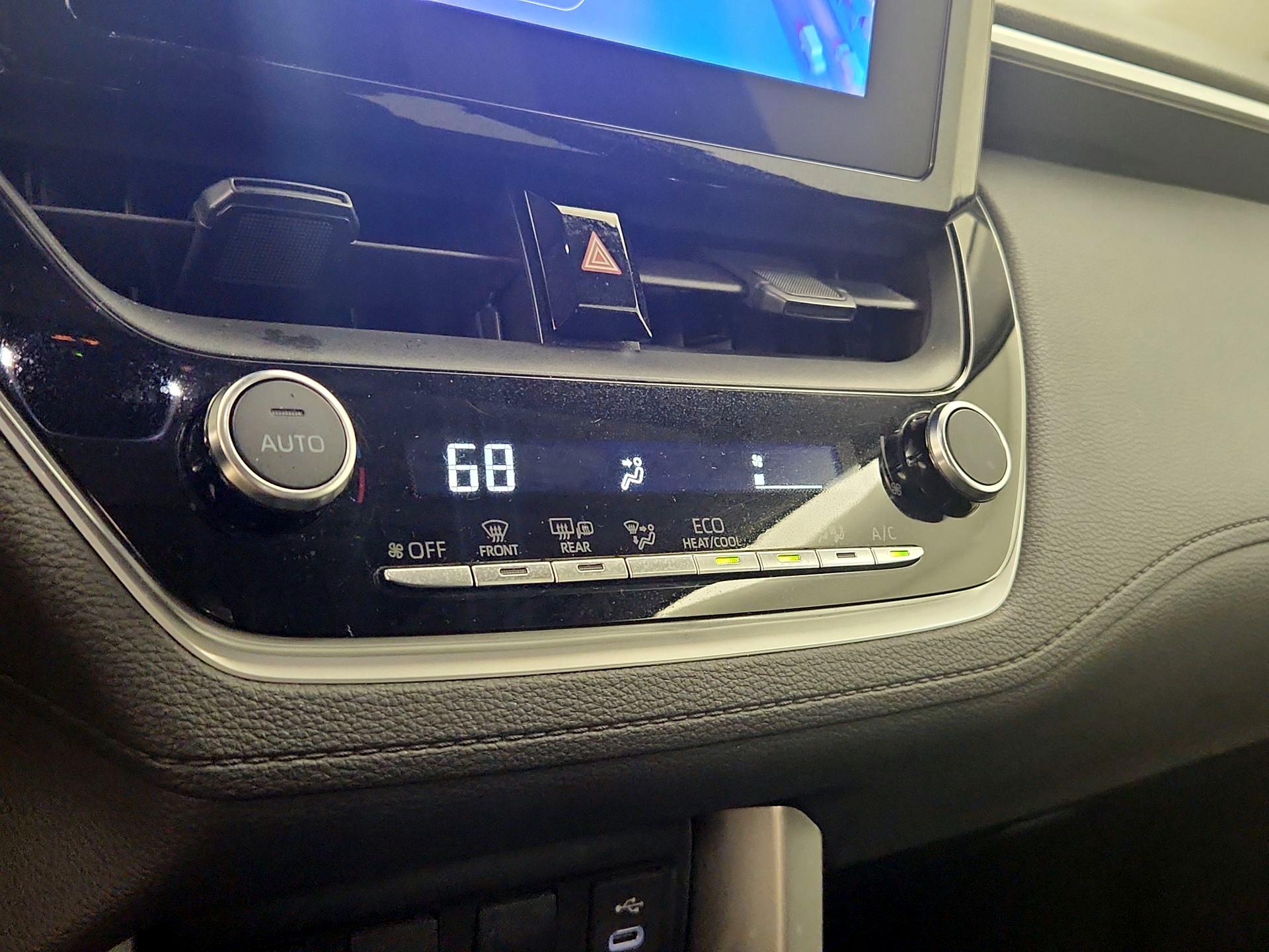 Thumbnail: 2023 Toyota Corolla Cross - 16