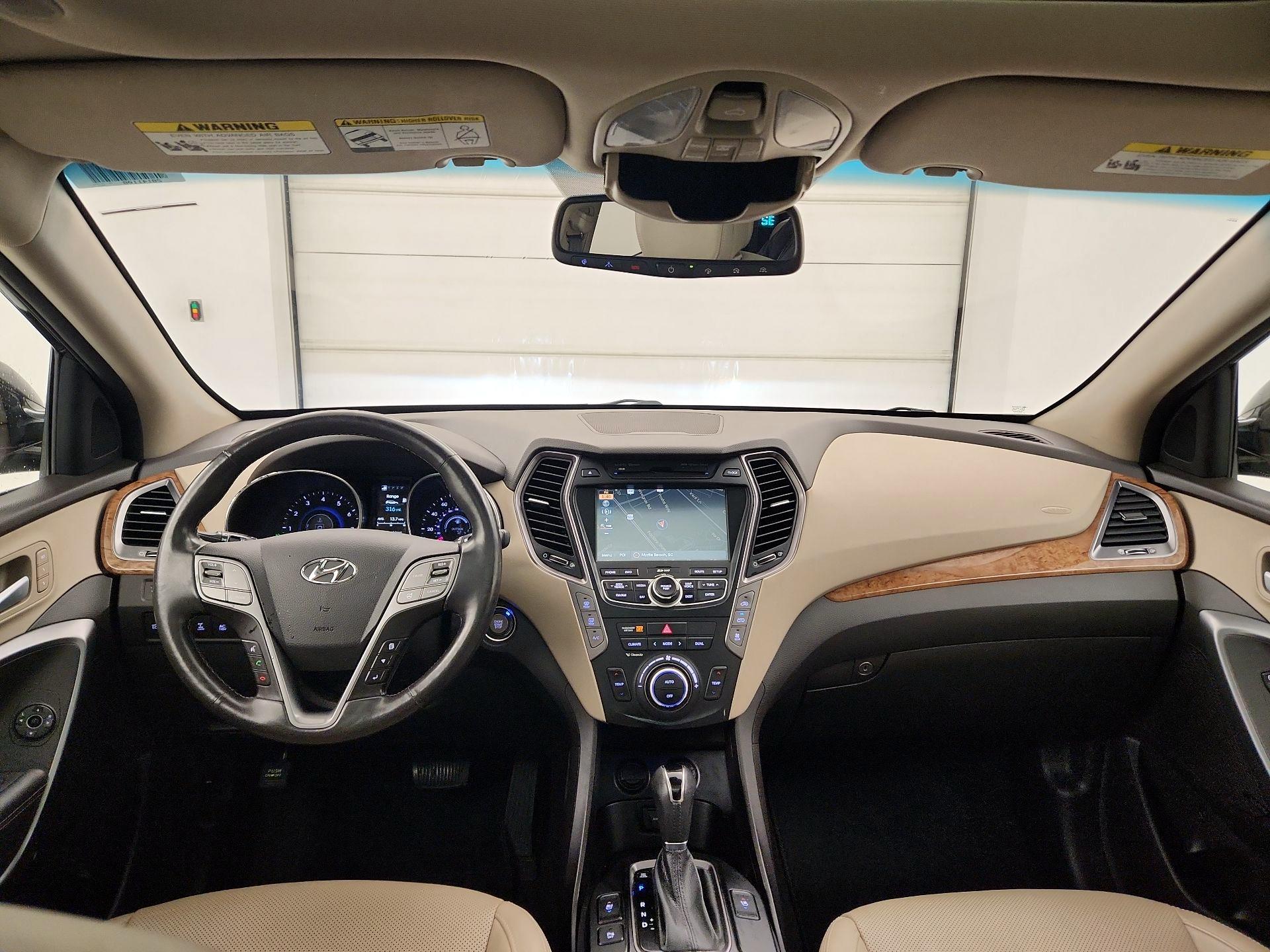 Thumbnail: 2016 Hyundai Santa Fe - 9