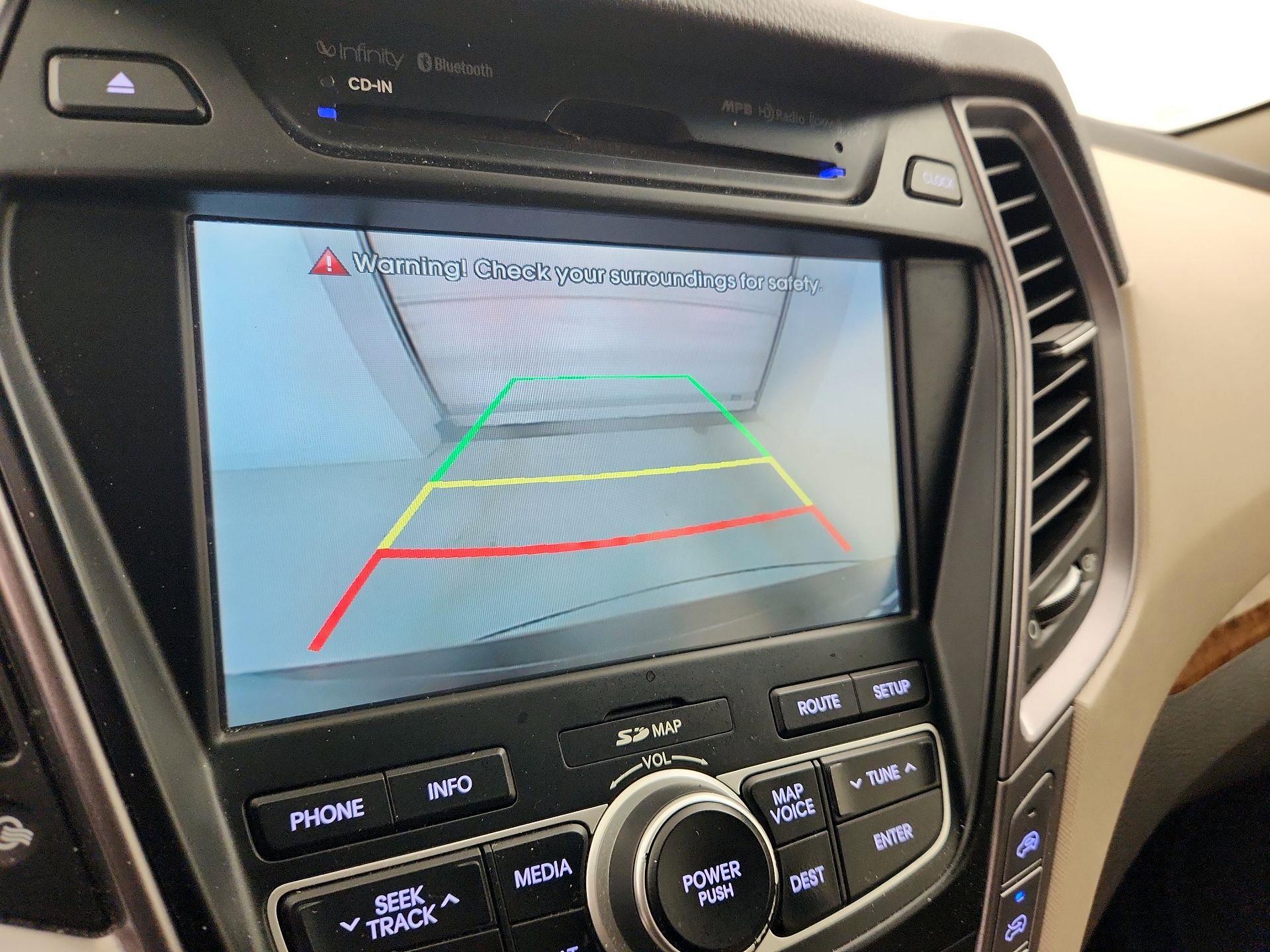 Thumbnail: 2016 Hyundai Santa Fe - 15