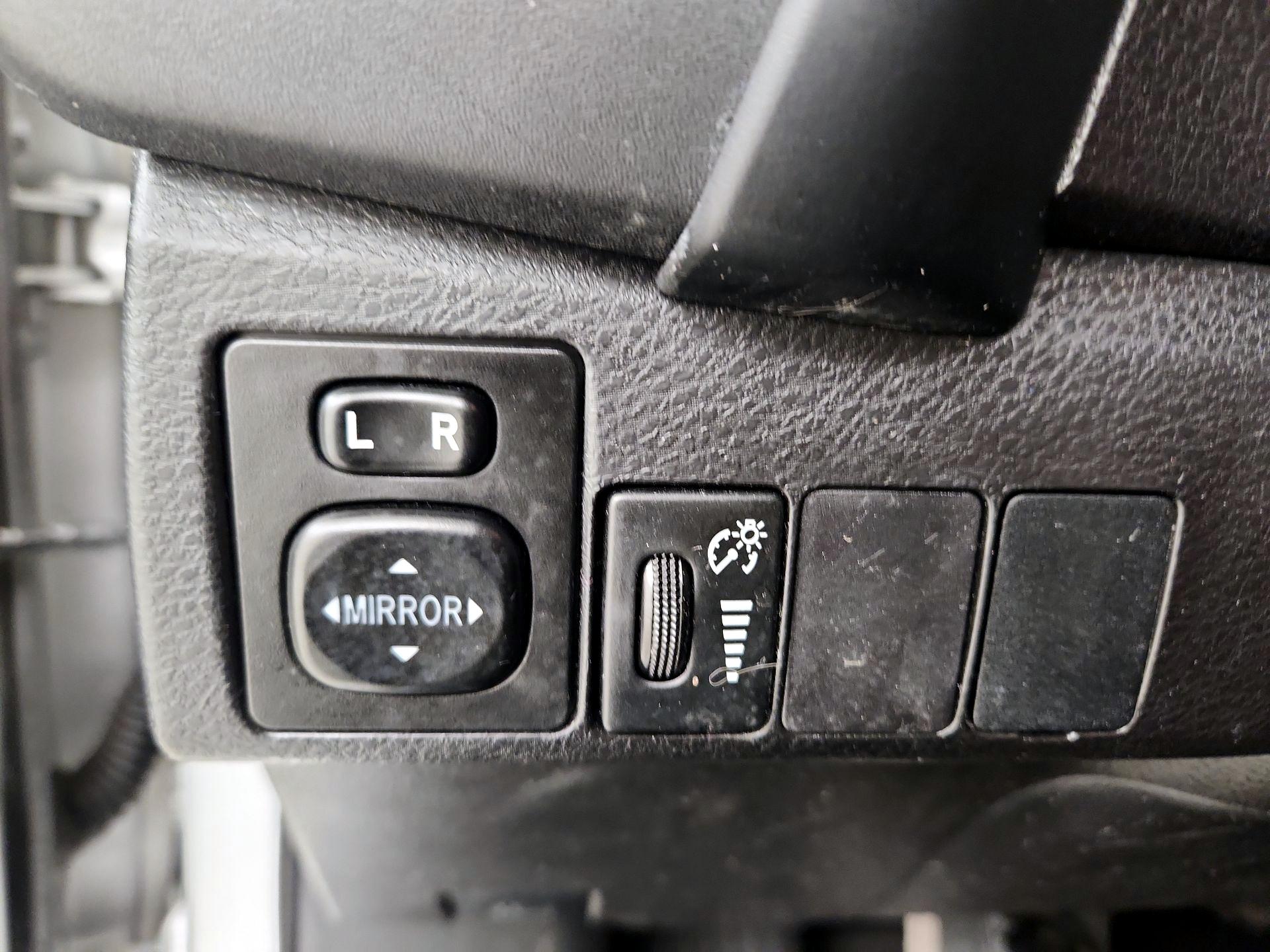 Thumbnail: 2018 Toyota Corolla - 13