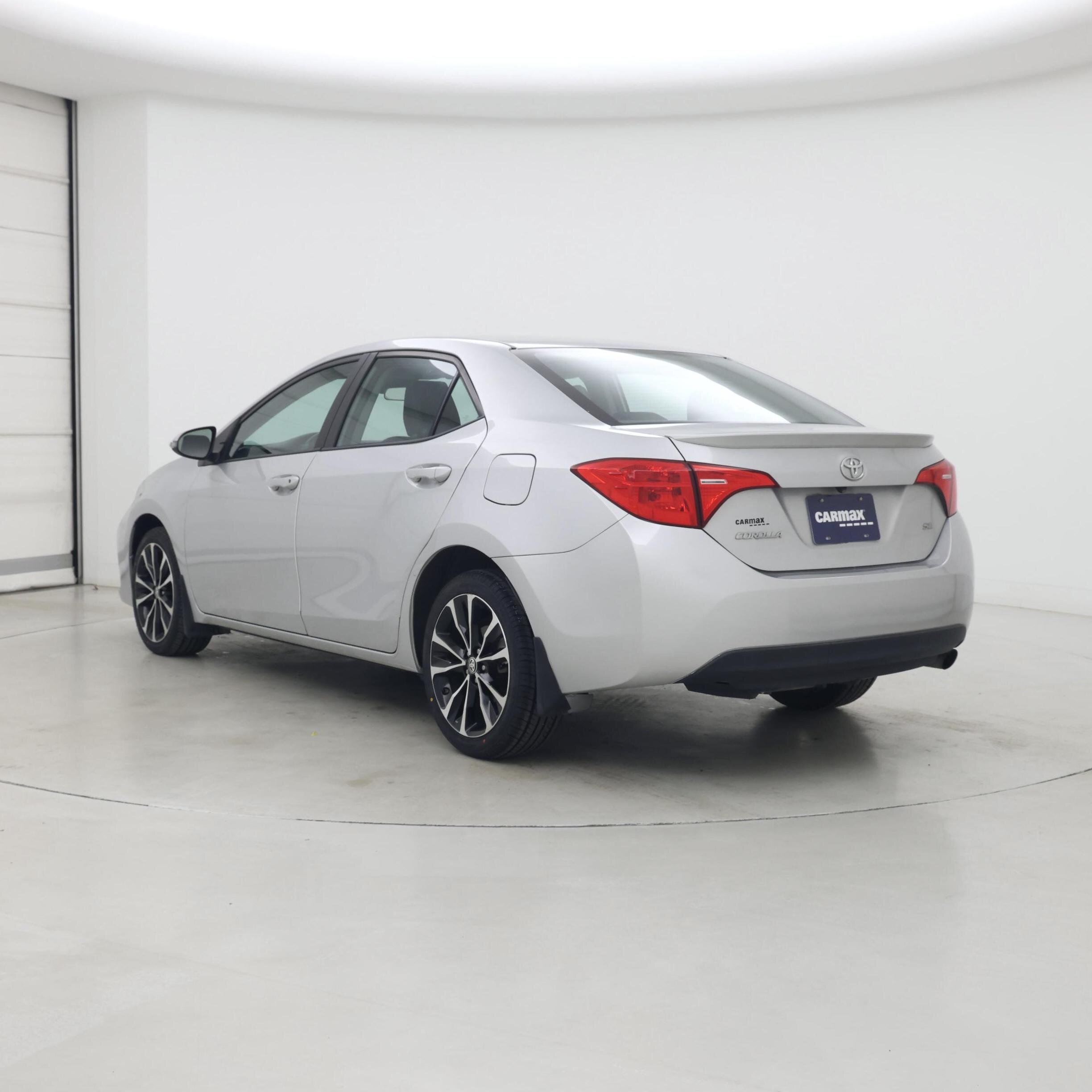 Thumbnail: 2018 Toyota Corolla - 2