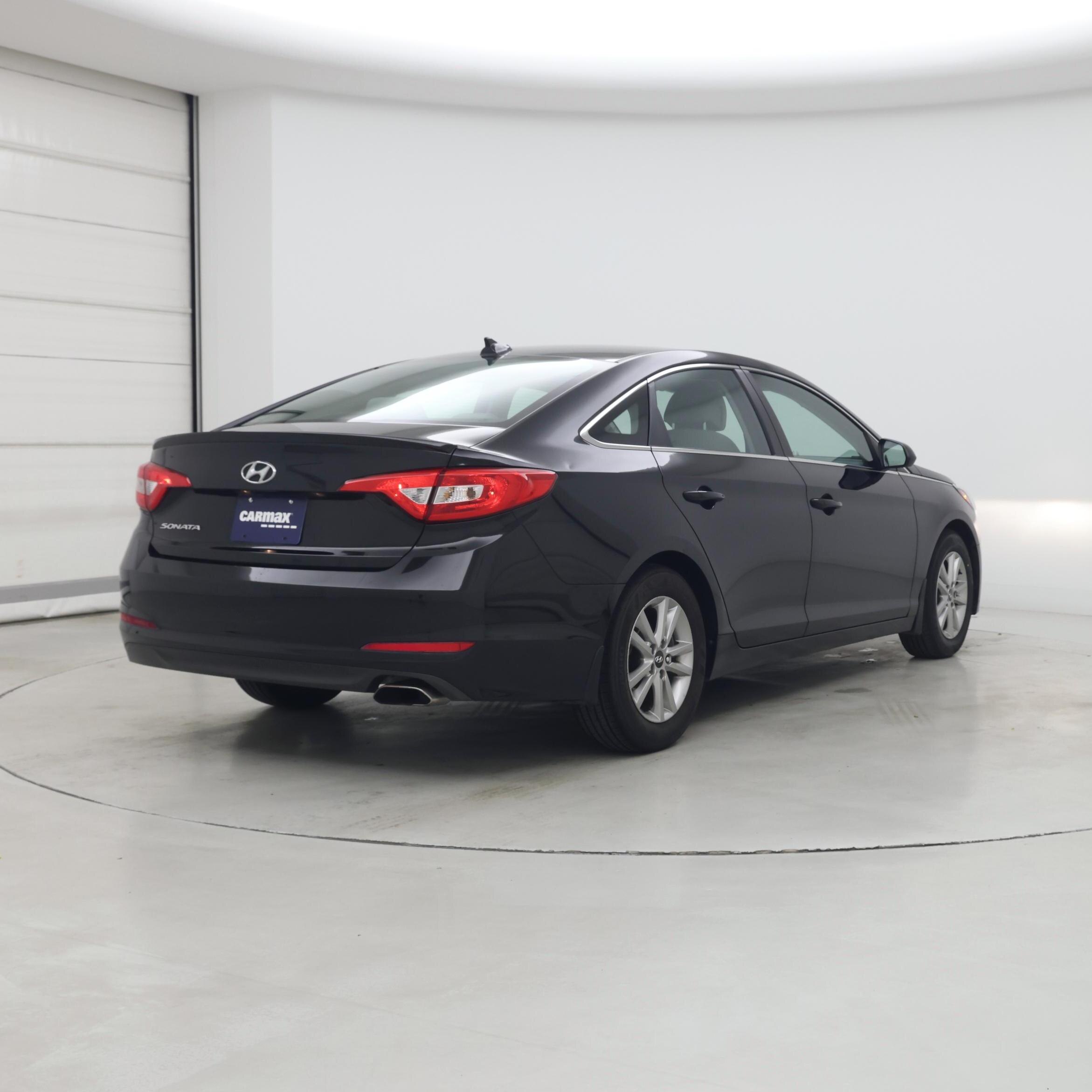 Thumbnail: 2016 Hyundai Sonata - 8