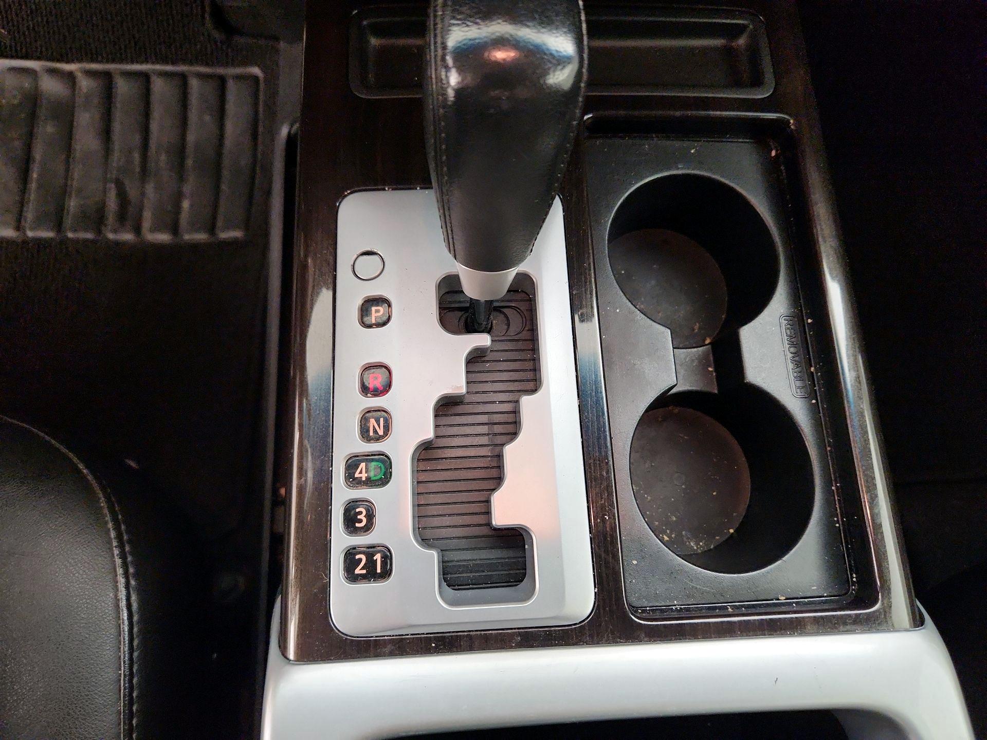 Thumbnail: 2015 Nissan Titan - 18