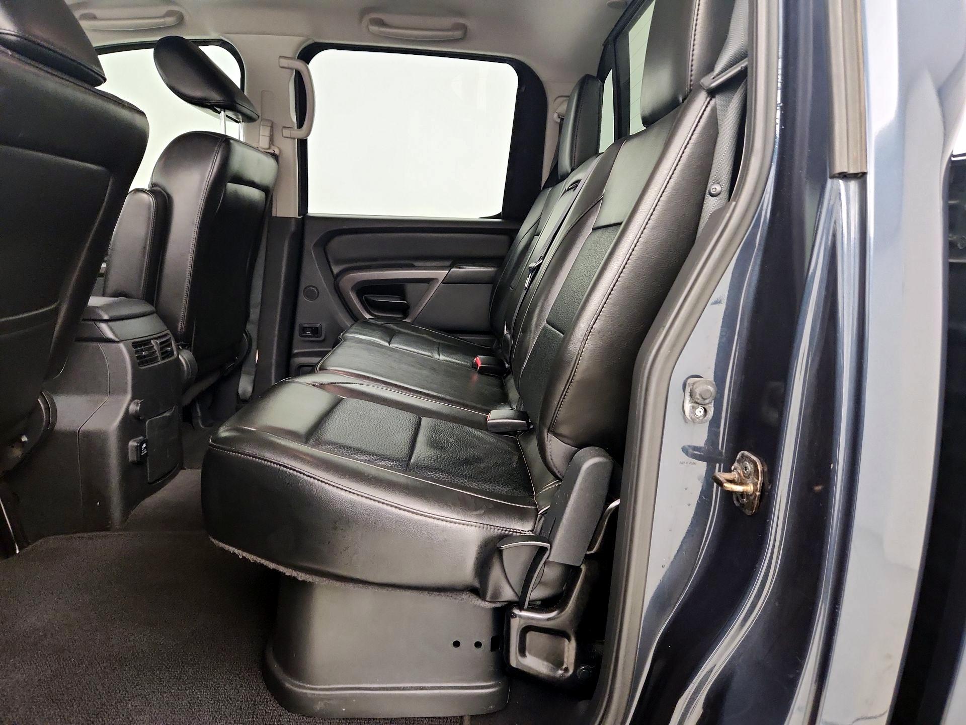 Thumbnail: 2015 Nissan Titan - 20