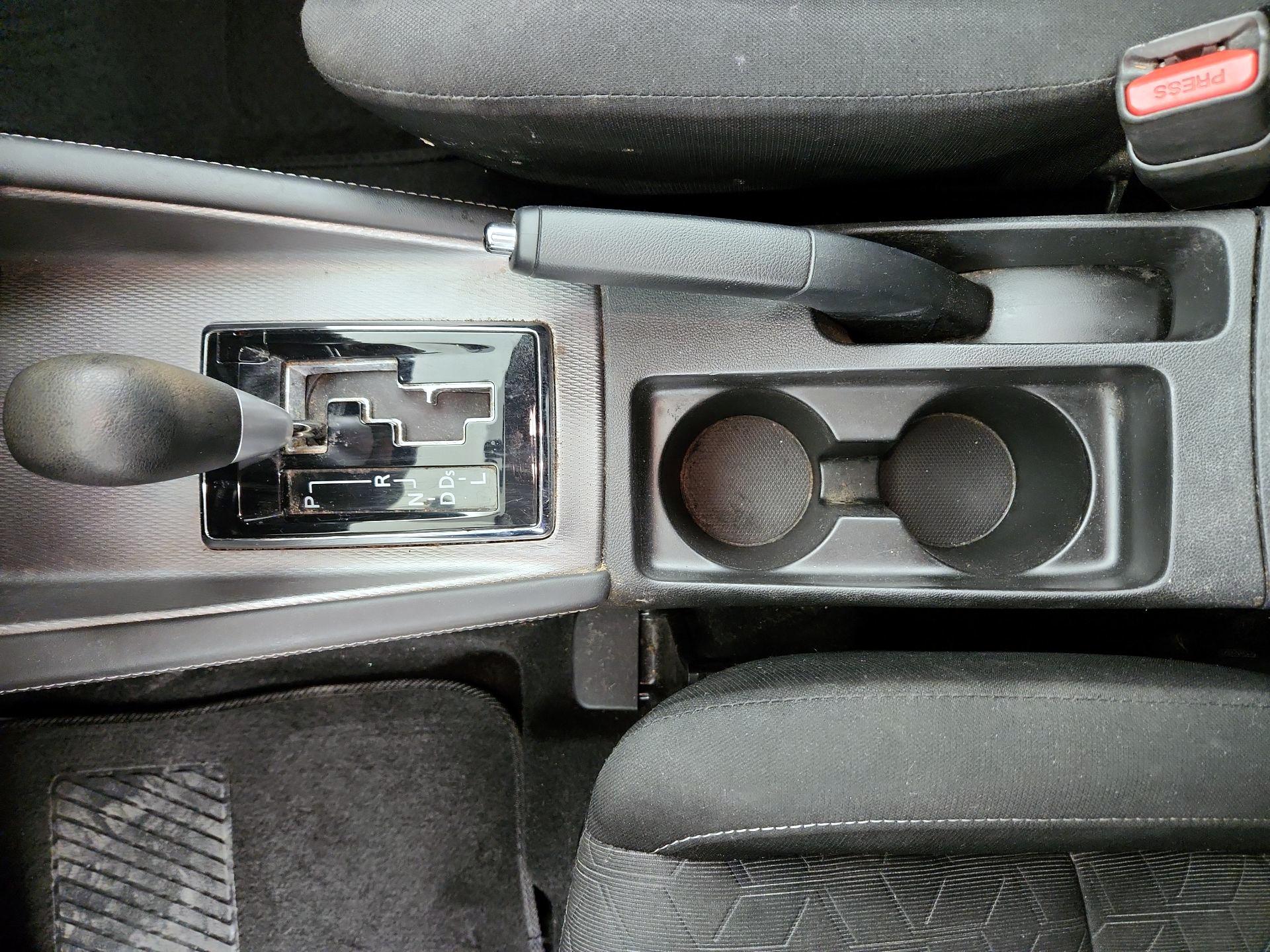 Thumbnail: 2020 Mitsubishi Outlander Sport - 15