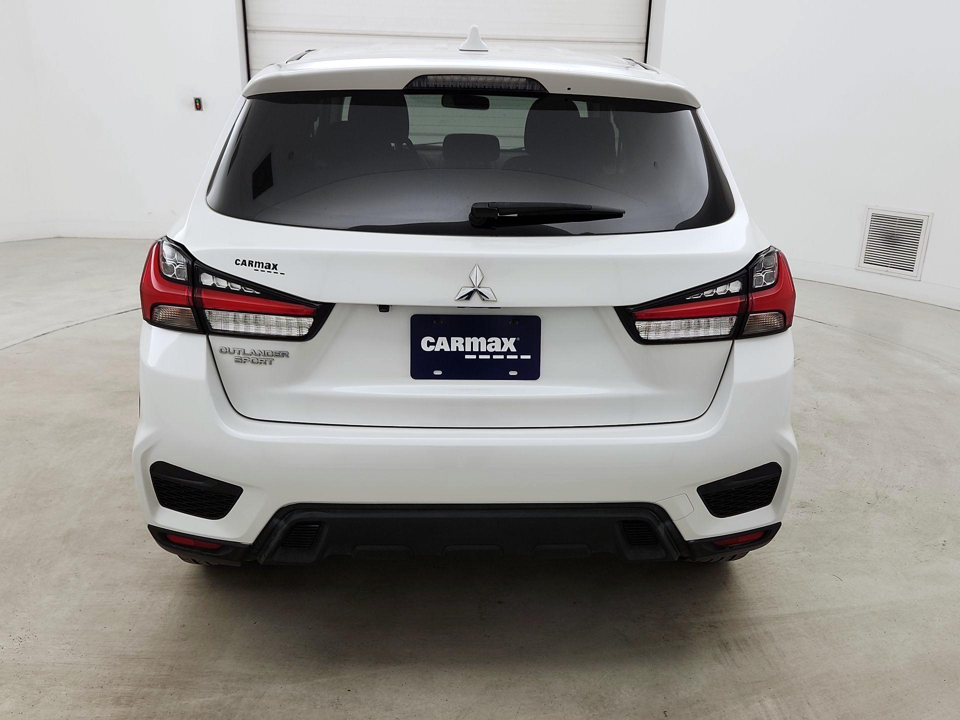 Thumbnail: 2020 Mitsubishi Outlander Sport - 6