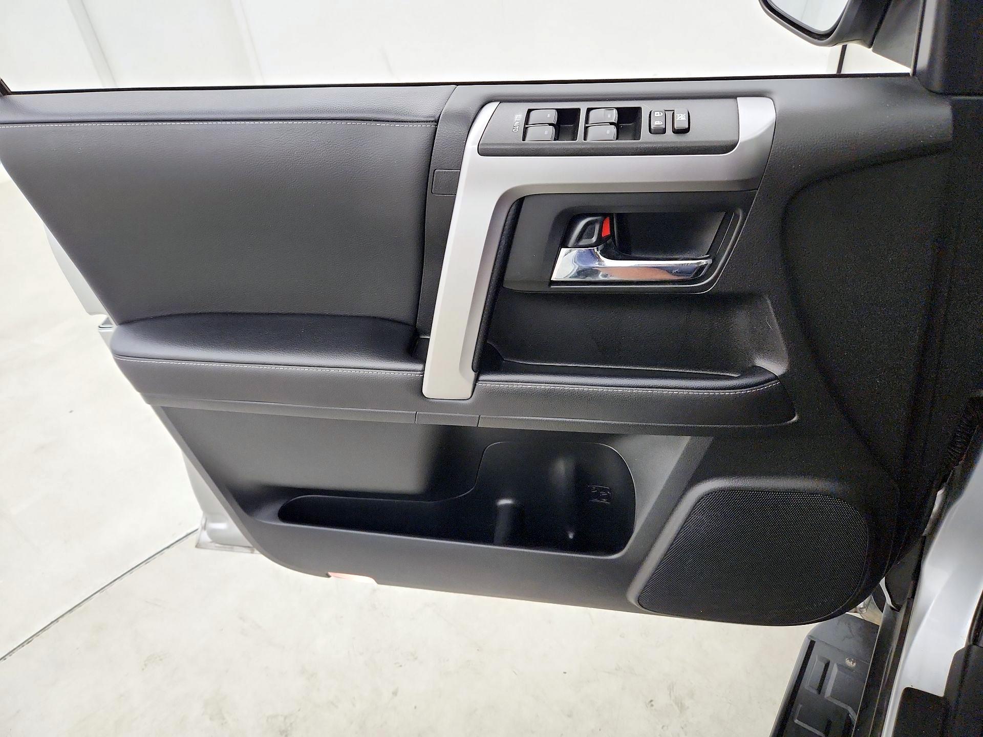 Thumbnail: 2023 Toyota 4Runner - 12