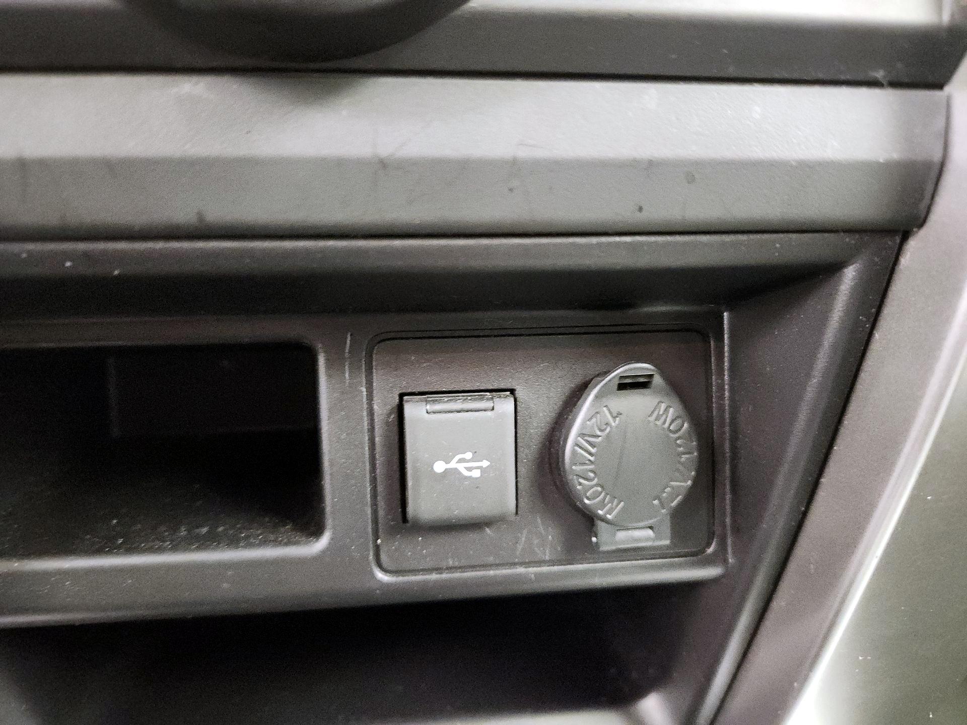 Thumbnail: 2023 Toyota 4Runner - 18