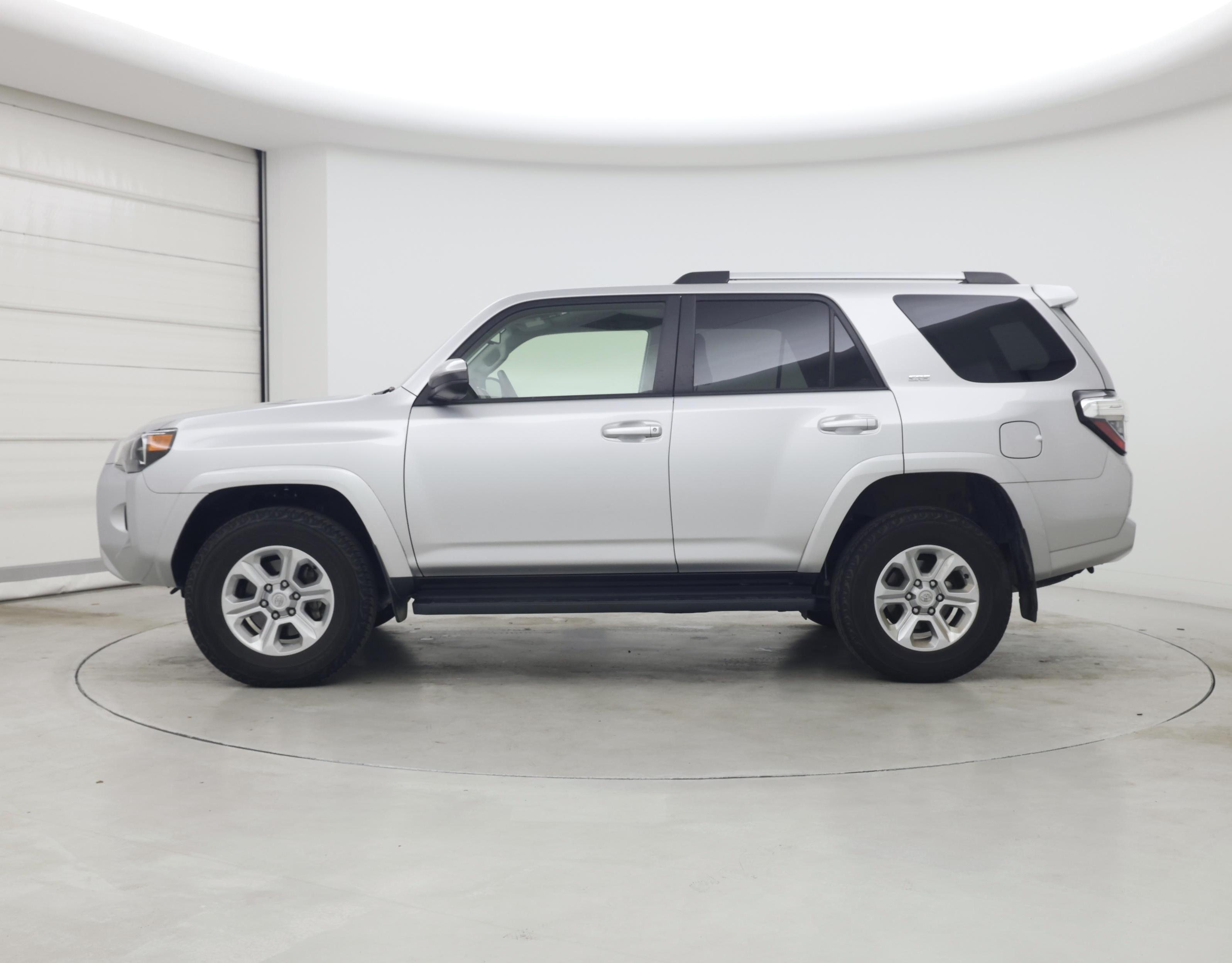 Thumbnail: 2023 Toyota 4Runner - 3